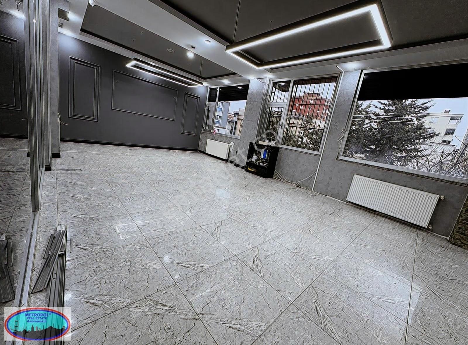 Bağcılar Kirazlı Mahallesi 250m2 Dekorasyonlu Dükkan-mağaza - Görsel 29