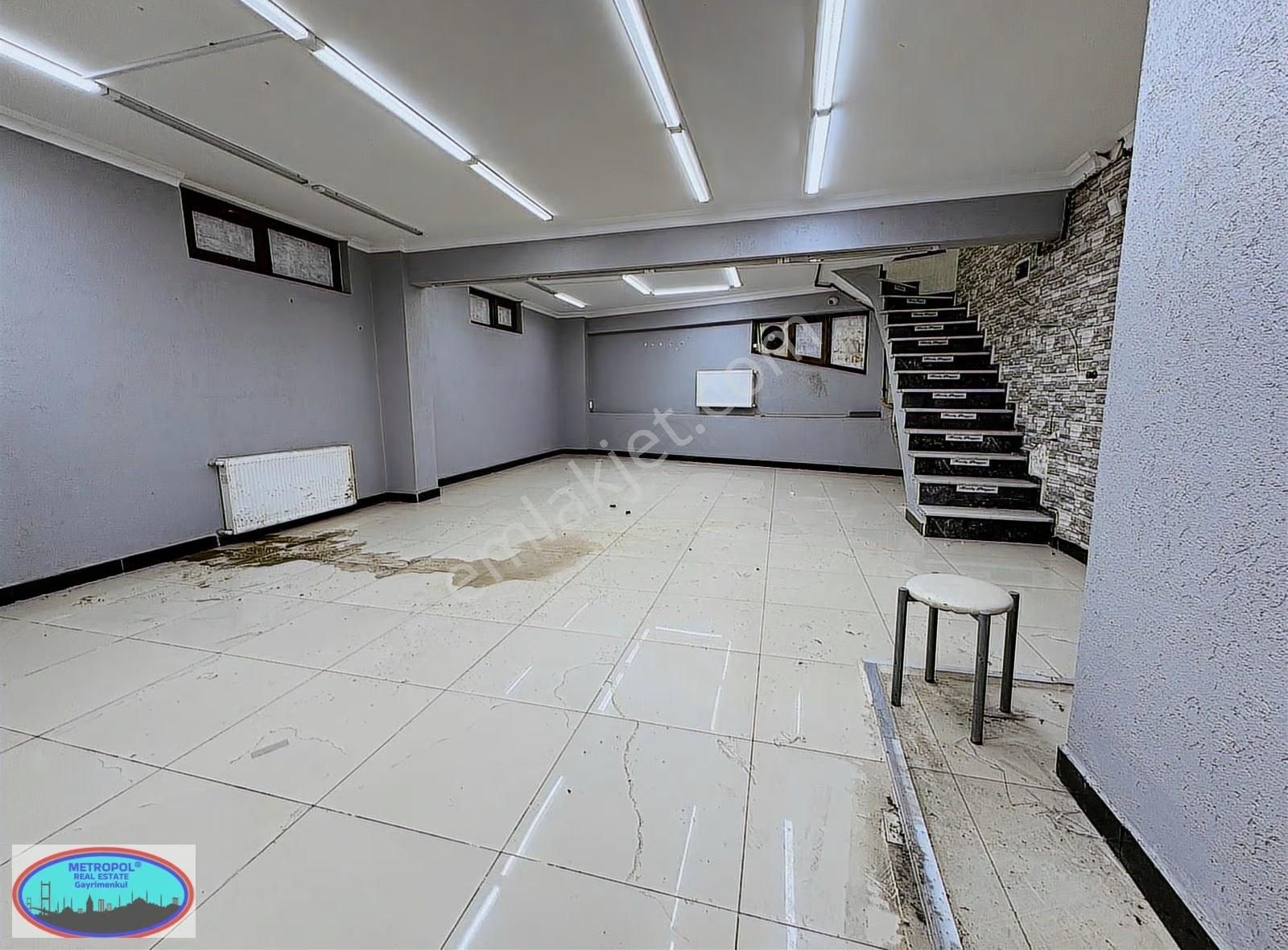 Bağcılar Kirazlı Mahallesi 250m2 Dekorasyonlu Dükkan-mağaza - Görsel 33