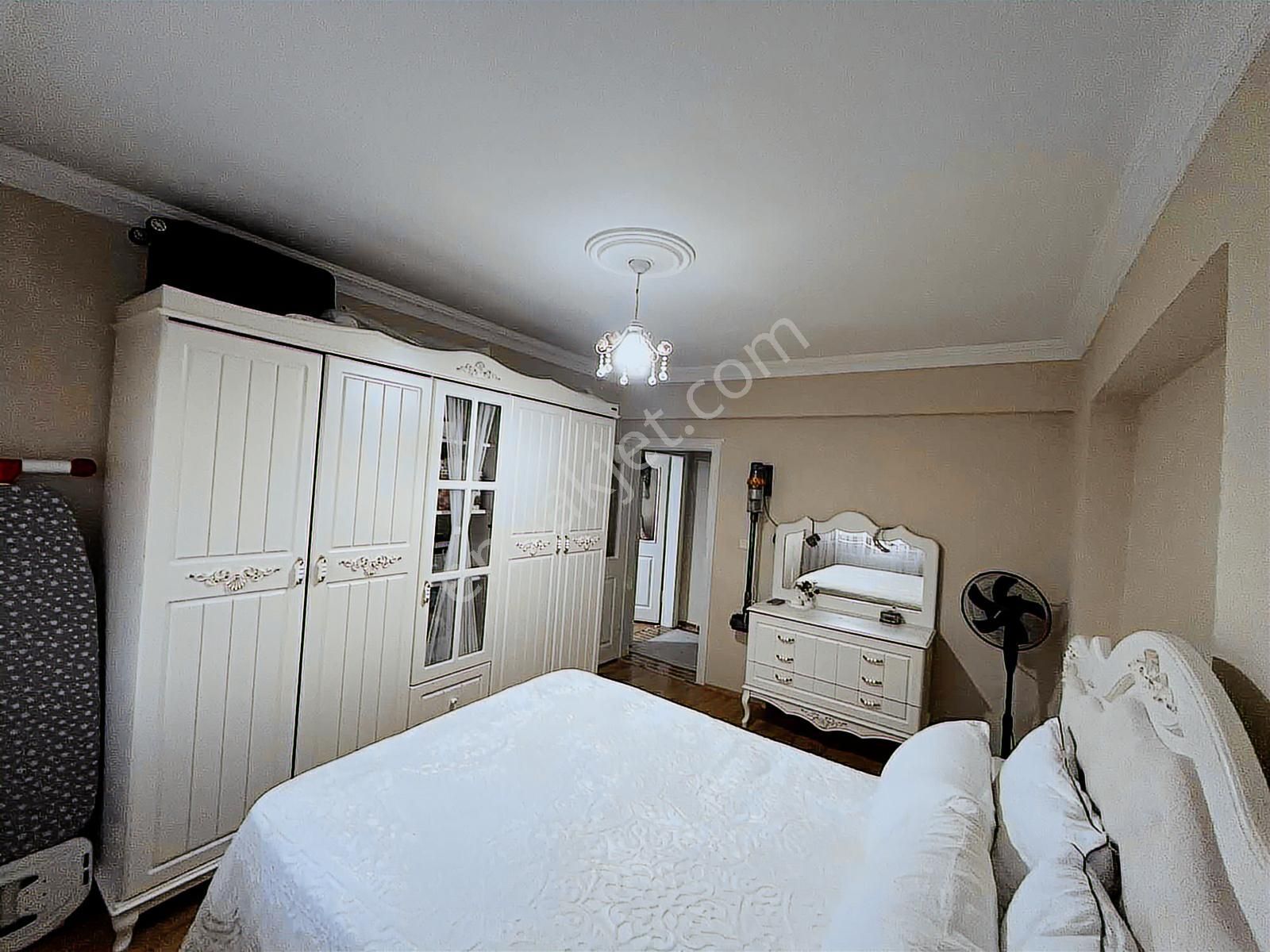 Kapaklı Perşembe Pazarı Mevki 3+1 Geniş Büyük Ön Cepe Daire - Görsel 4