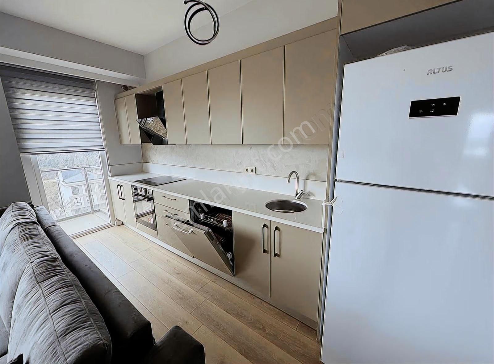 7/24 Güvenlikli Otoparklı Site İçi Kiralık 2+1 Sıfır Eşyalı Lüks - Görsel 9