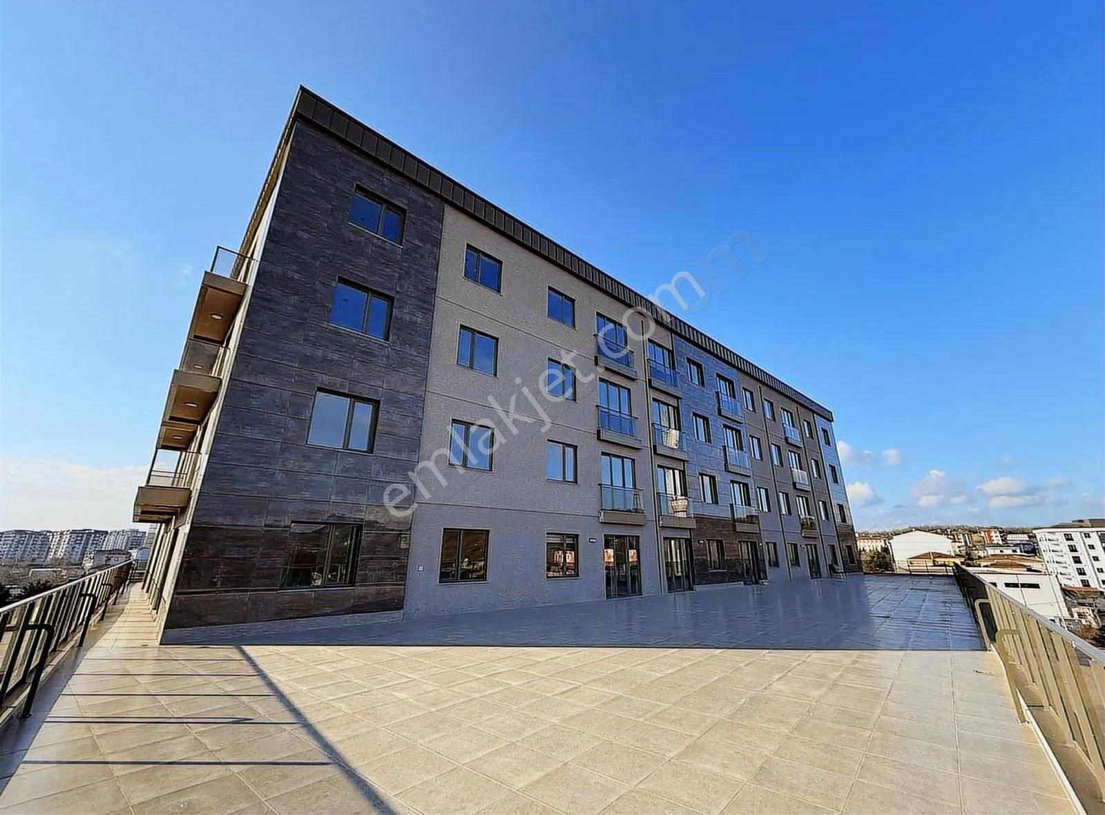 7/24 Güvenlikli Otoparklı Site İçi Kiralık 2+1 Sıfır Eşyalı Lüks - Görsel 2