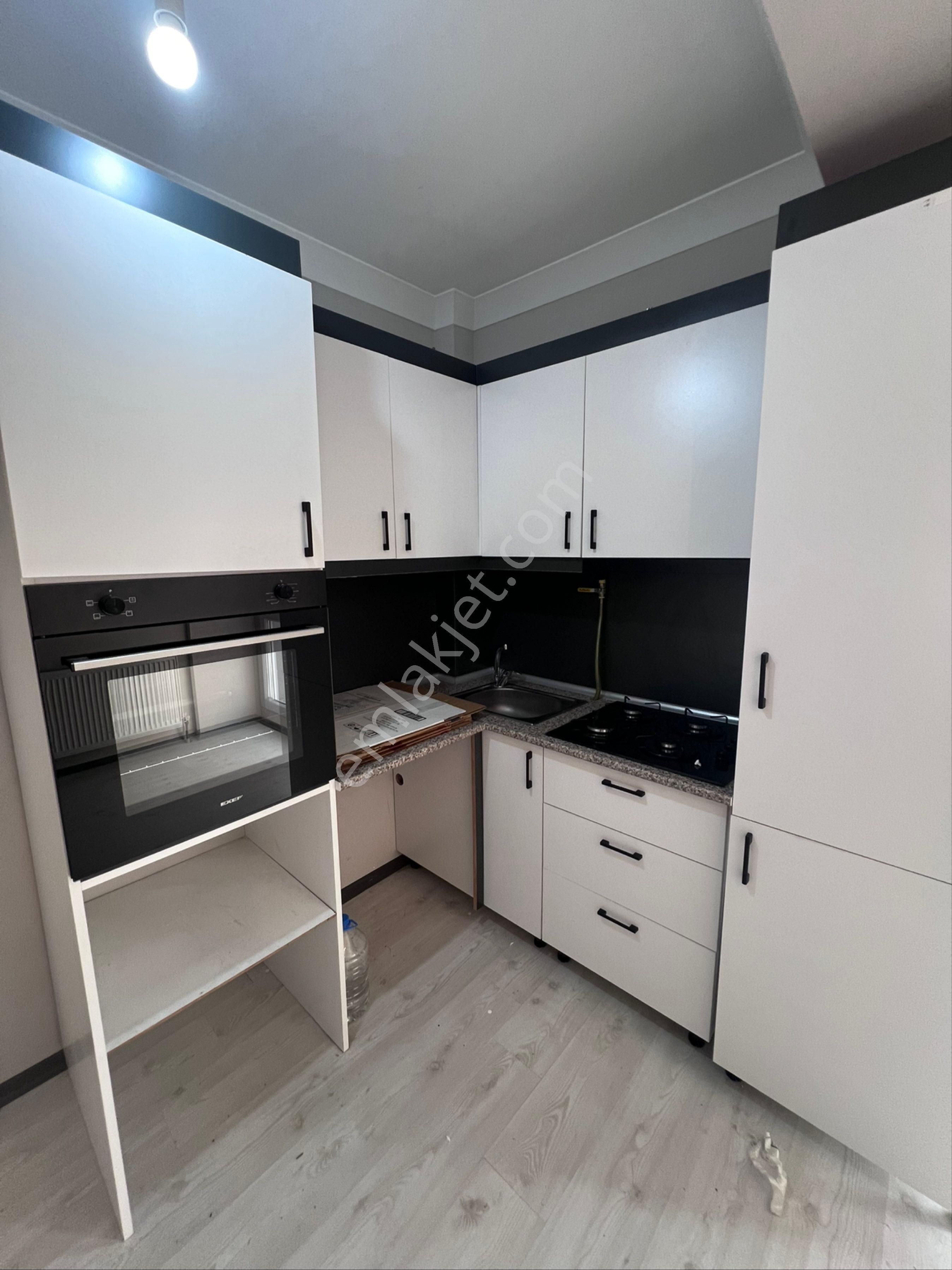 Satılık 1+1 Daire - Görsel 3