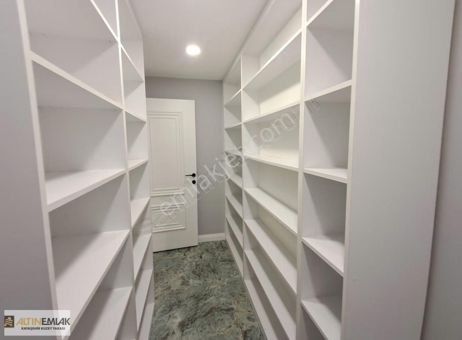 İnci Villaları Satılık 9+2 Bahçe Dubleksi