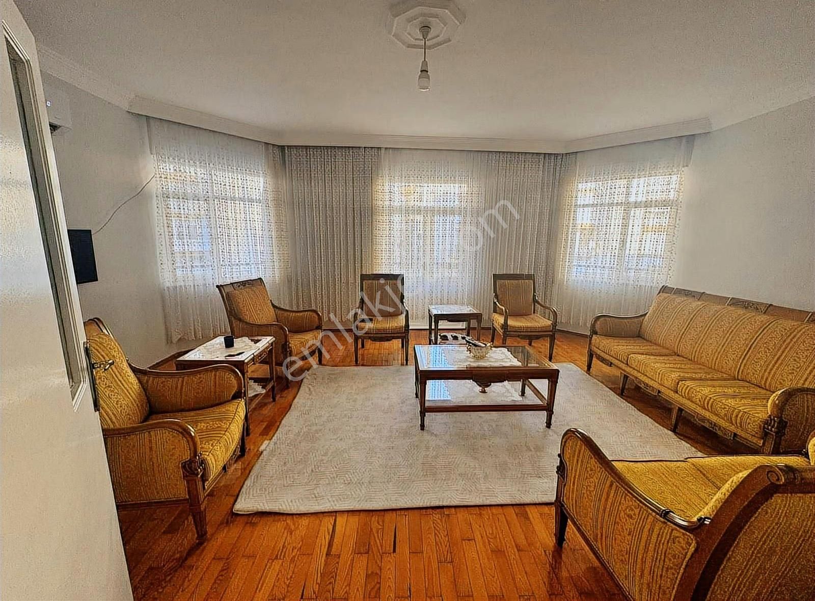 Şelale Mah.3+1 Herşeyi Ayrı Site İçi 180 M2 Geniş Daire - Görsel 9