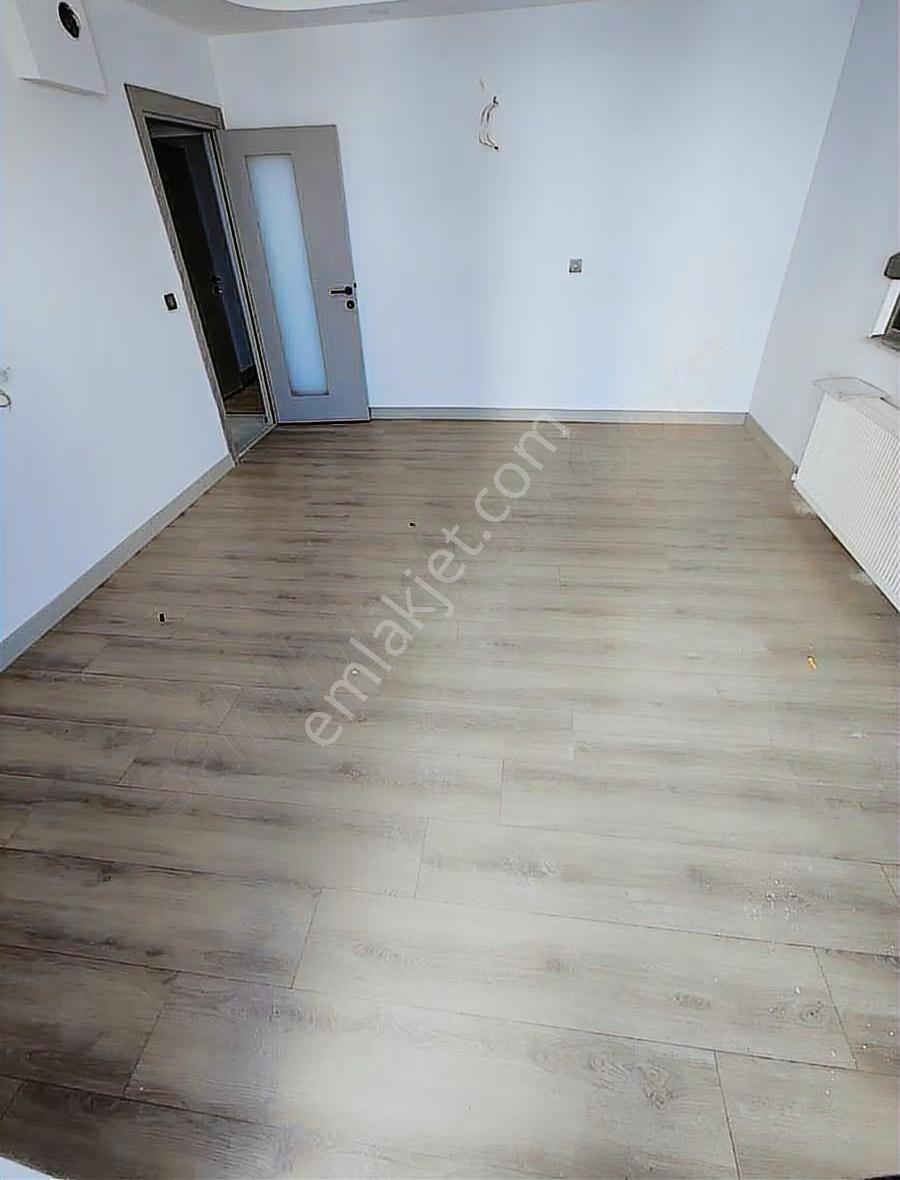 Erenköy Mah.2+1 Herşeyi Ayrı 2. Kat Doğalgazlı Sıfır Daire - Görsel 20