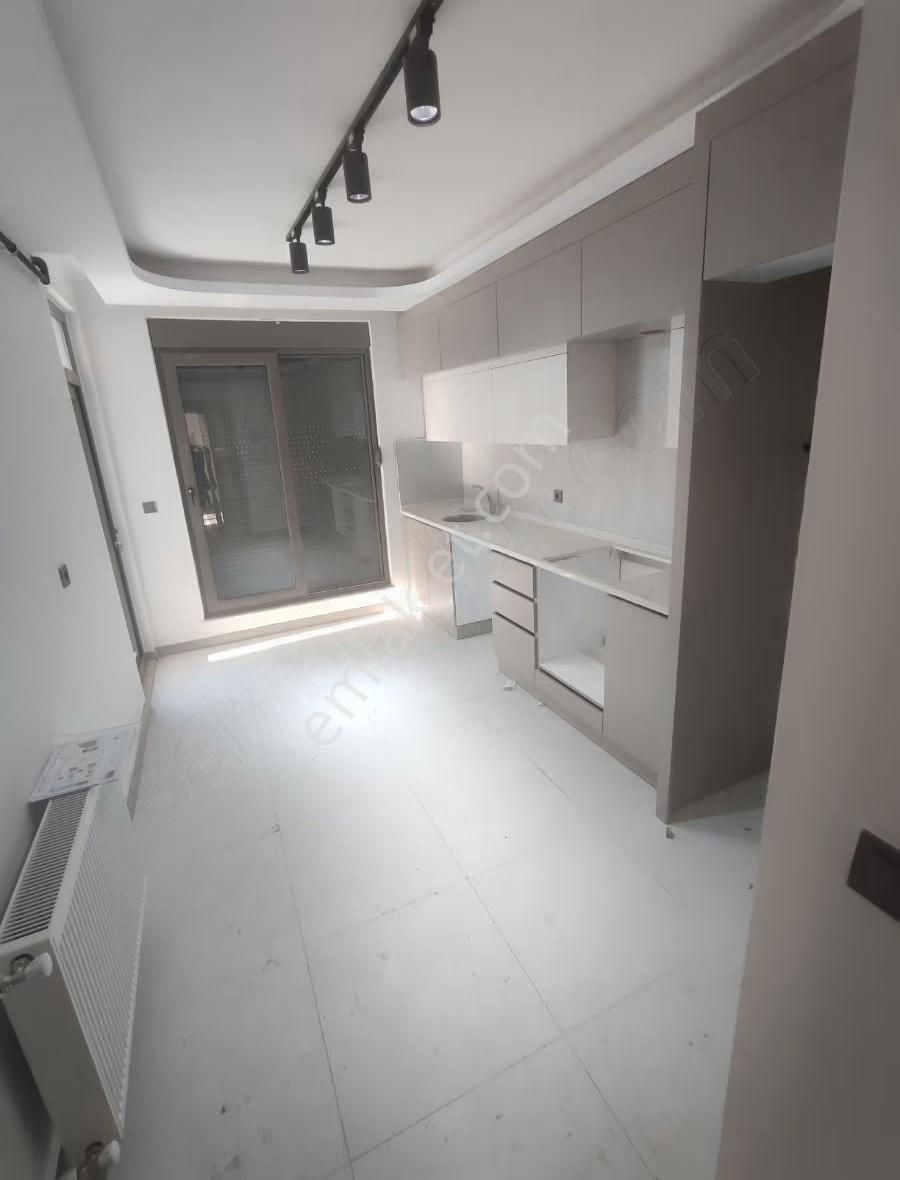 Erenköy Mah.2+1 Herşeyi Ayrı 2. Kat Doğalgazlı Sıfır Daire - Görsel 22