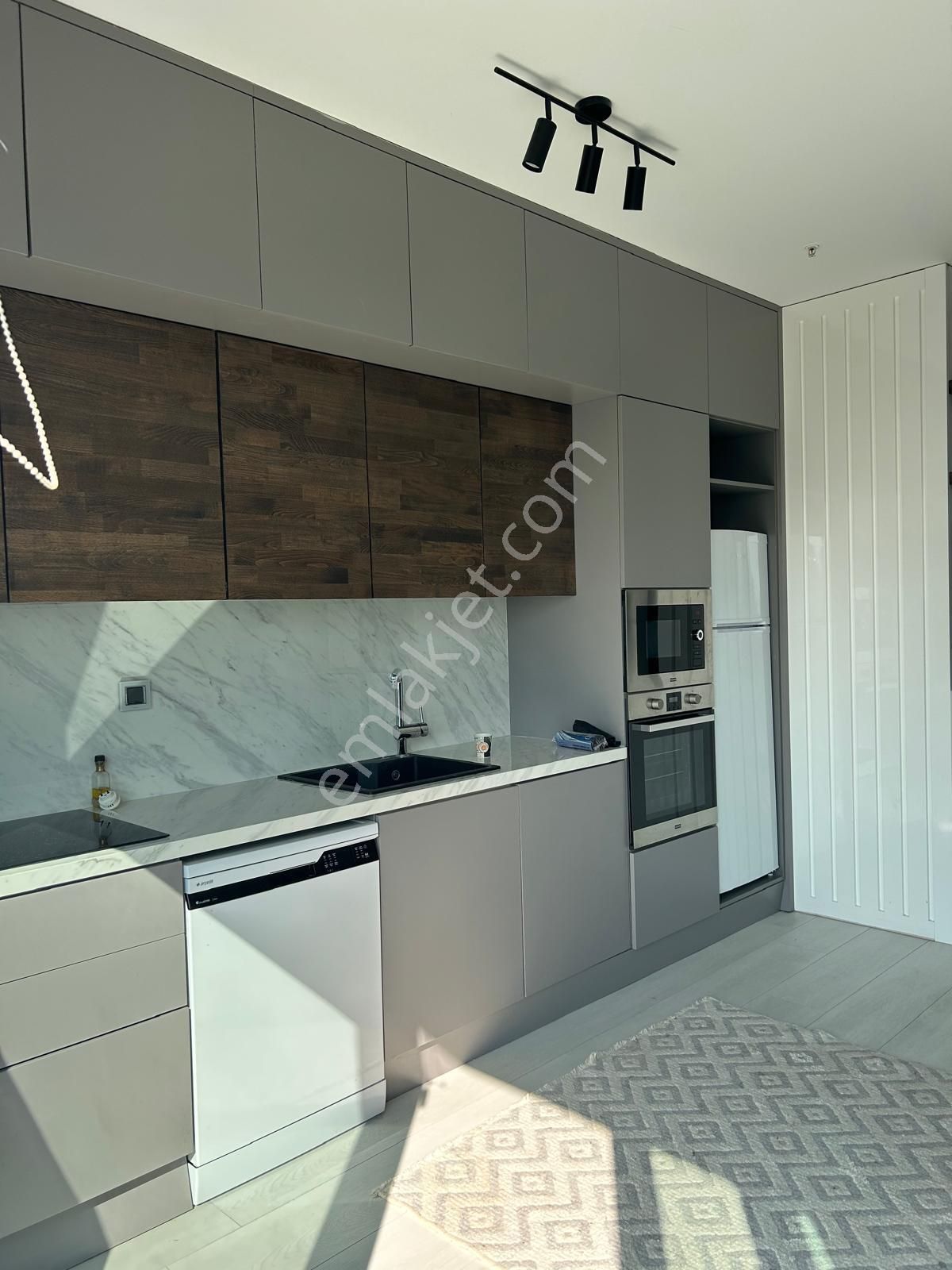 Biva Tower De 1+1 Satılık Lüx Manzaralı Daire - Görsel 12