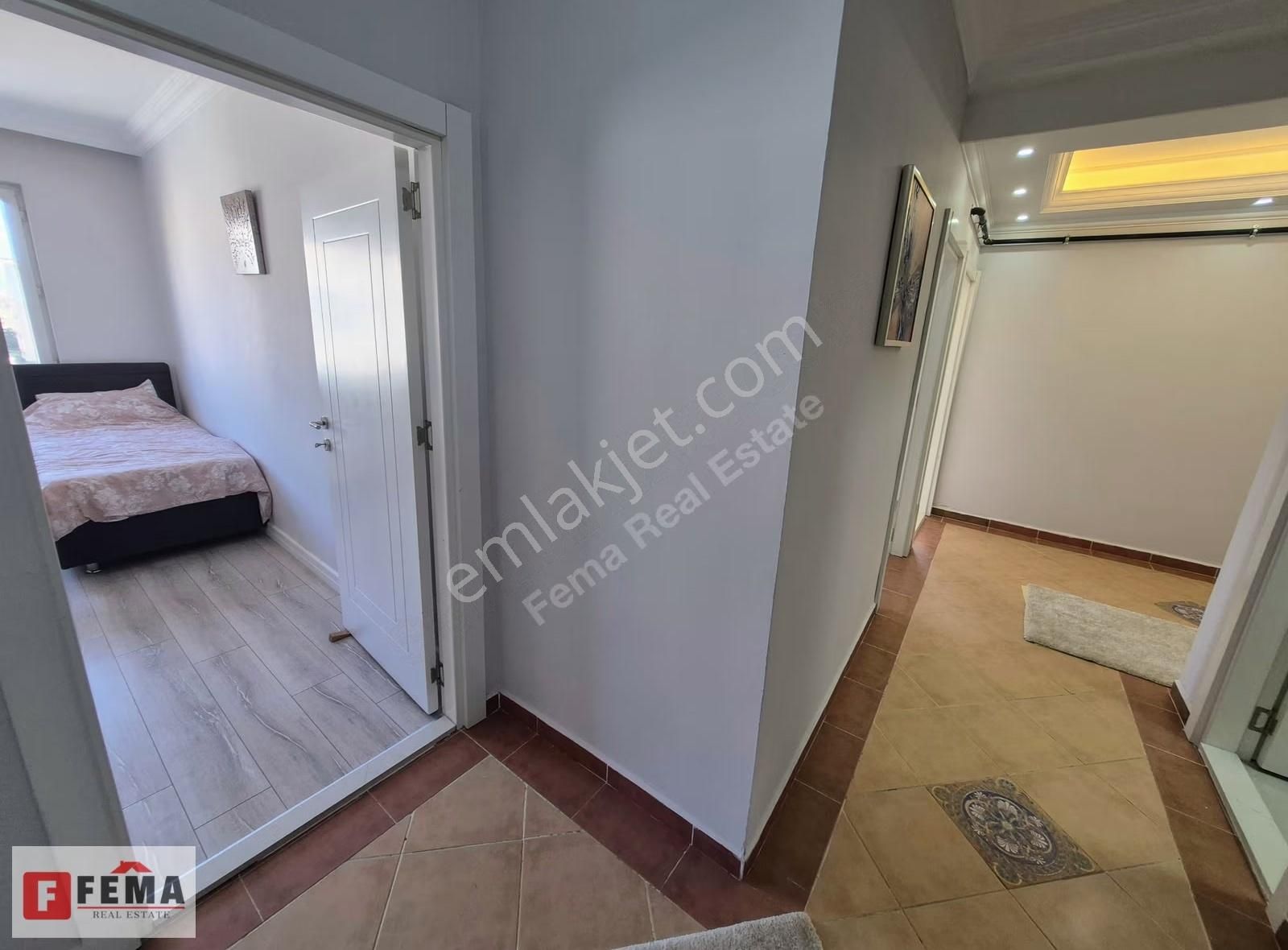 Fema'dan Sahile 800 Metre Uzaklıkta Kiralık Eşyalı 3+1- For Rent - Görsel 35