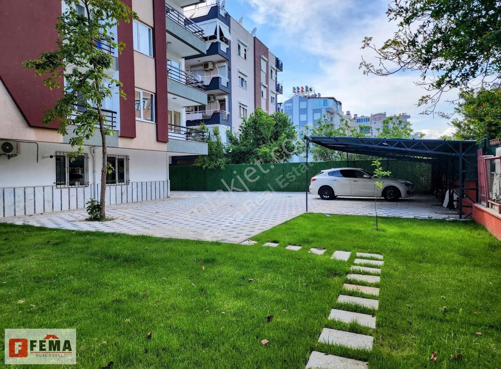 Fema'dan Sahile 800 Metre Uzaklıkta Kiralık Eşyalı 3+1- For Rent - Görsel 23