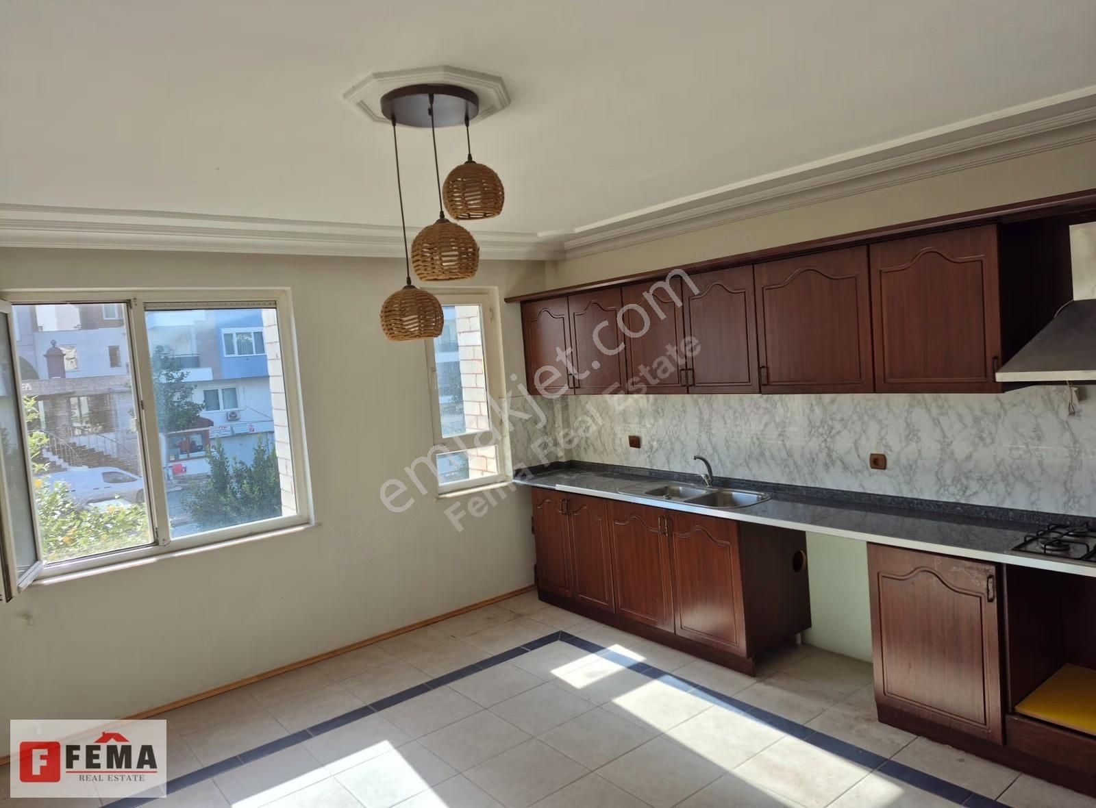 Konyaaltı Kuşkavağında Denize 200 Metre, Villa Konforunda 2+1 - Görsel 12