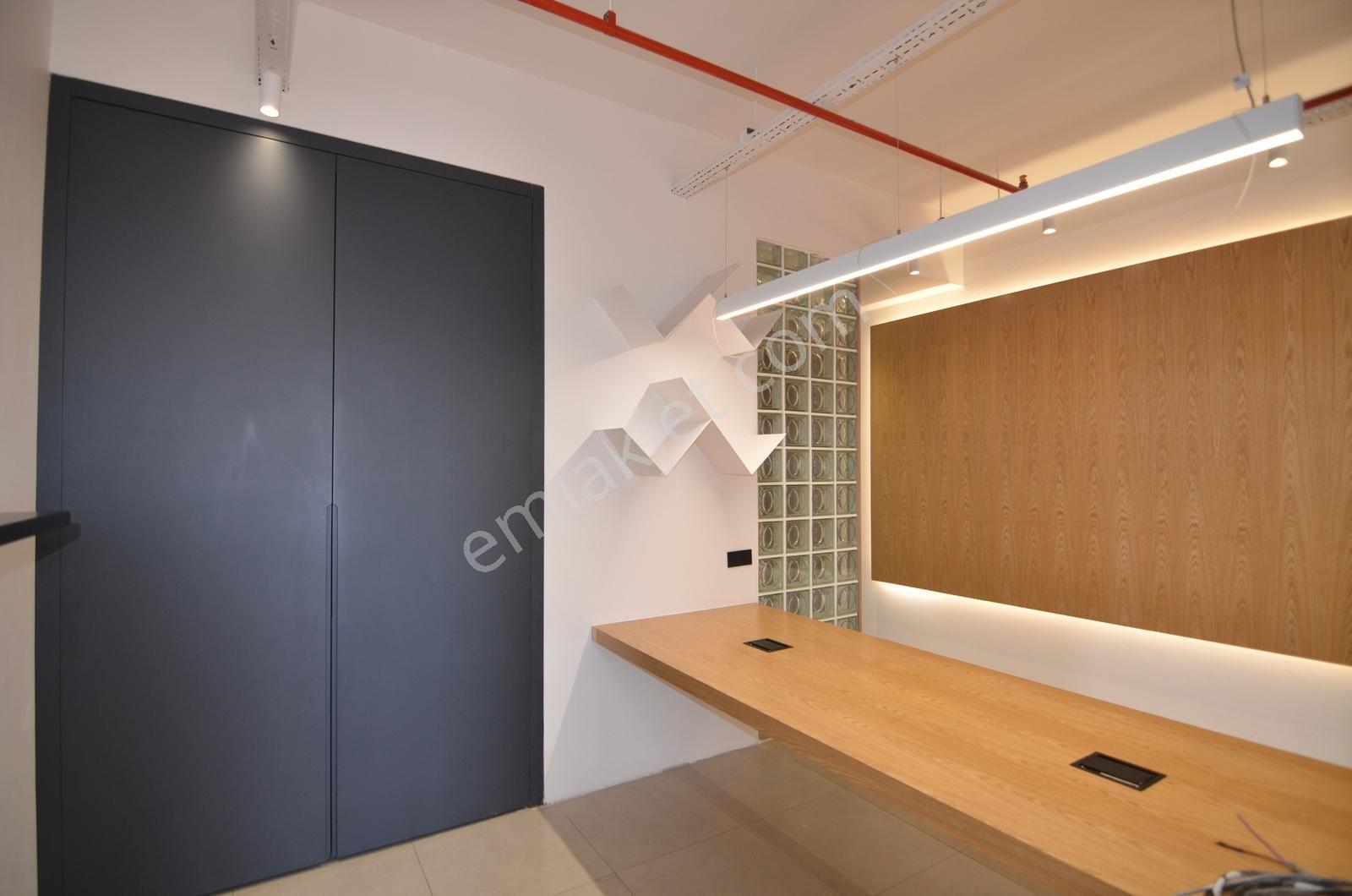 Talha Tozduman'dan Karatay Cadde Prime'da 1+0 Tasarımlı Ofis - Görsel 25