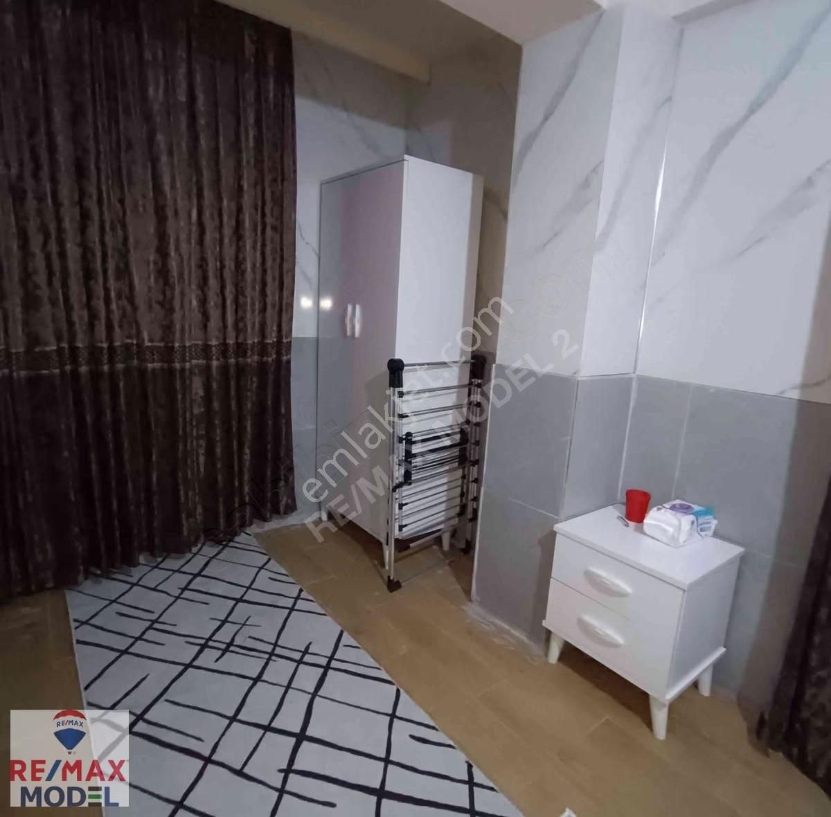Ulus Işıkları Yakını Kiracılı 1+1 Eşyalı Satılık Apart - Görsel 3