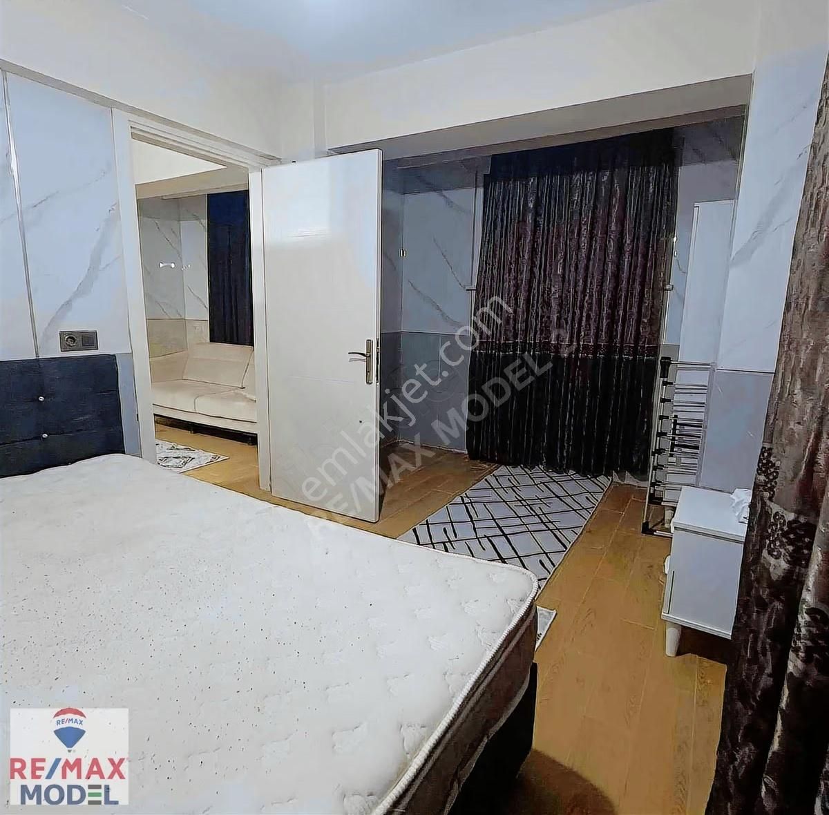 Ulus Işıkları Yakını Kiracılı 1+1 Eşyalı Satılık Apart - Görsel 7