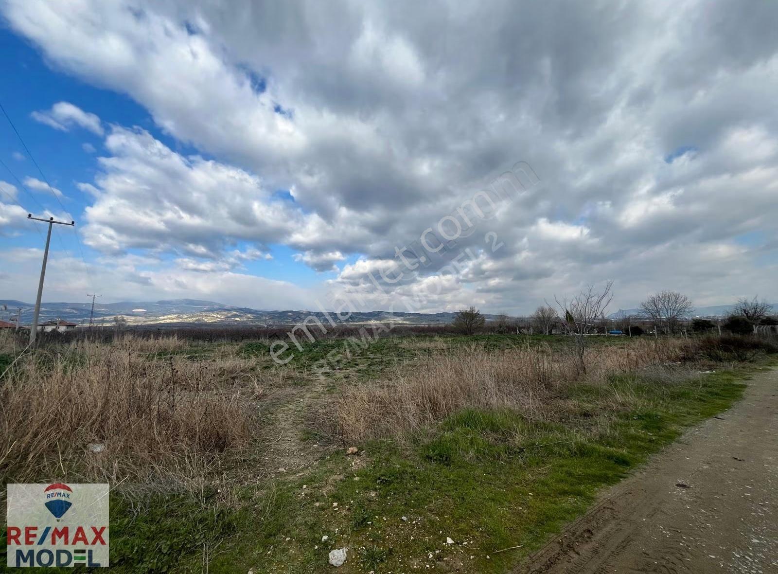 Remax Model Den Güzelköy De 750m² Satılık Konut İmarlı Arsa - Görsel 4
