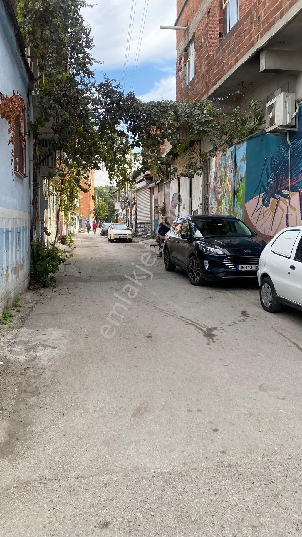 Alsancak’ta Yatırıma Uygun Kira Getirili 2 Katlı Müstakil Bina - Görsel 10