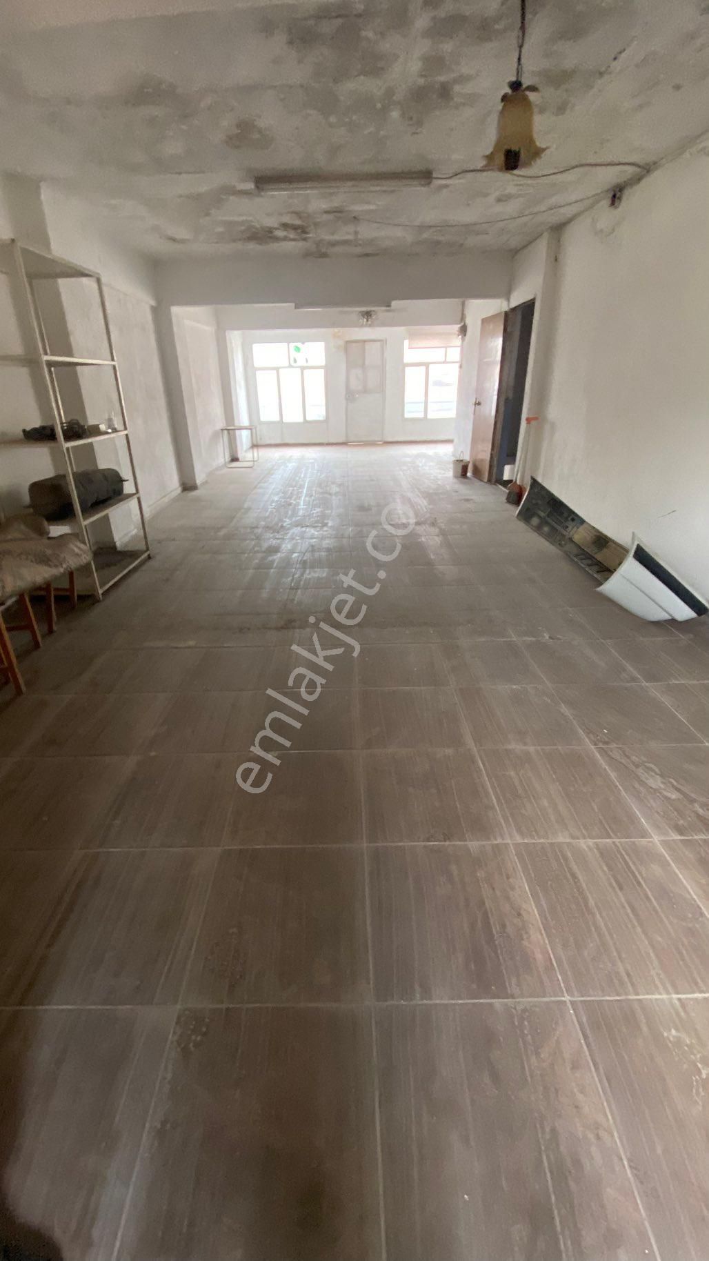 Alsancak’ta Yatırıma Uygun Kira Getirili 2 Katlı Müstakil Bina - Görsel 20