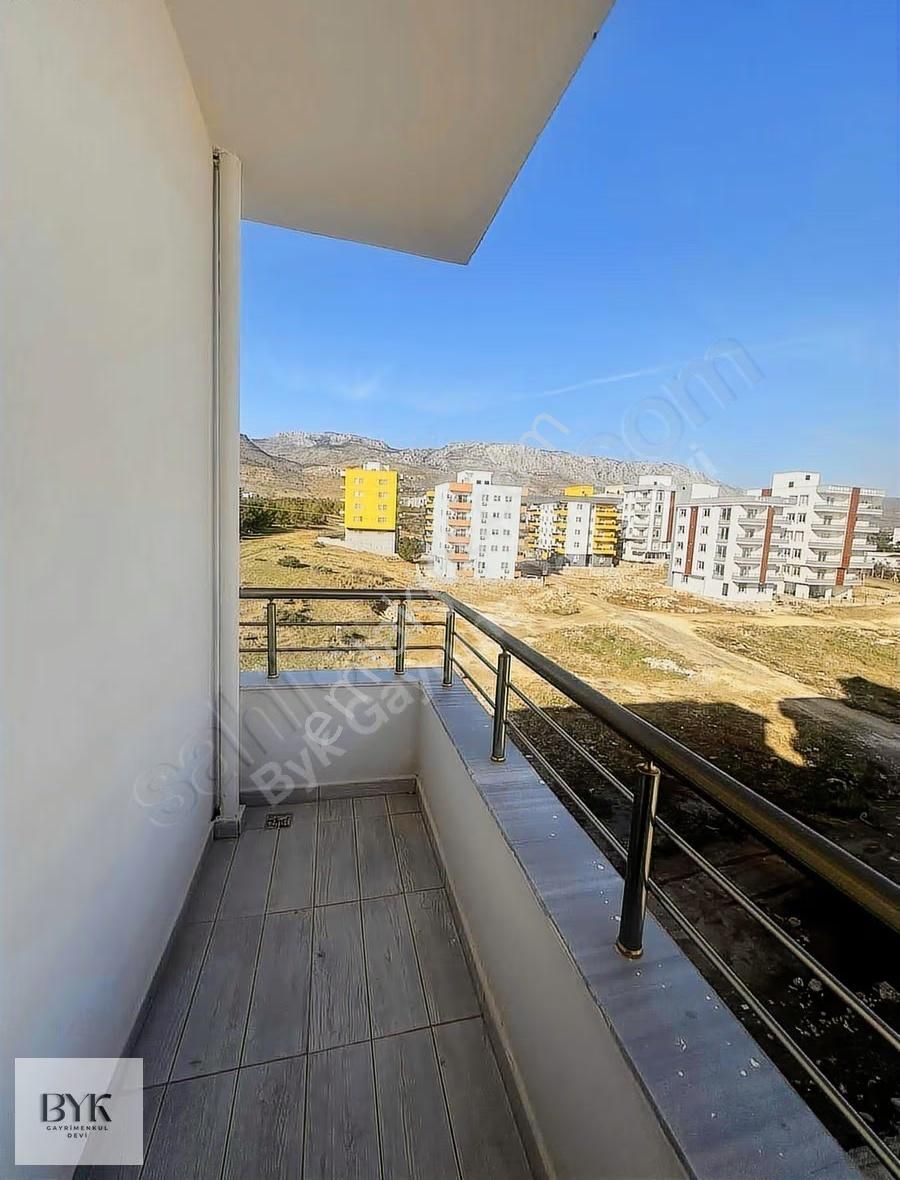 Geniş 95 M2 Ara Kat Yatırımlık Satılık Daire - Görsel 17