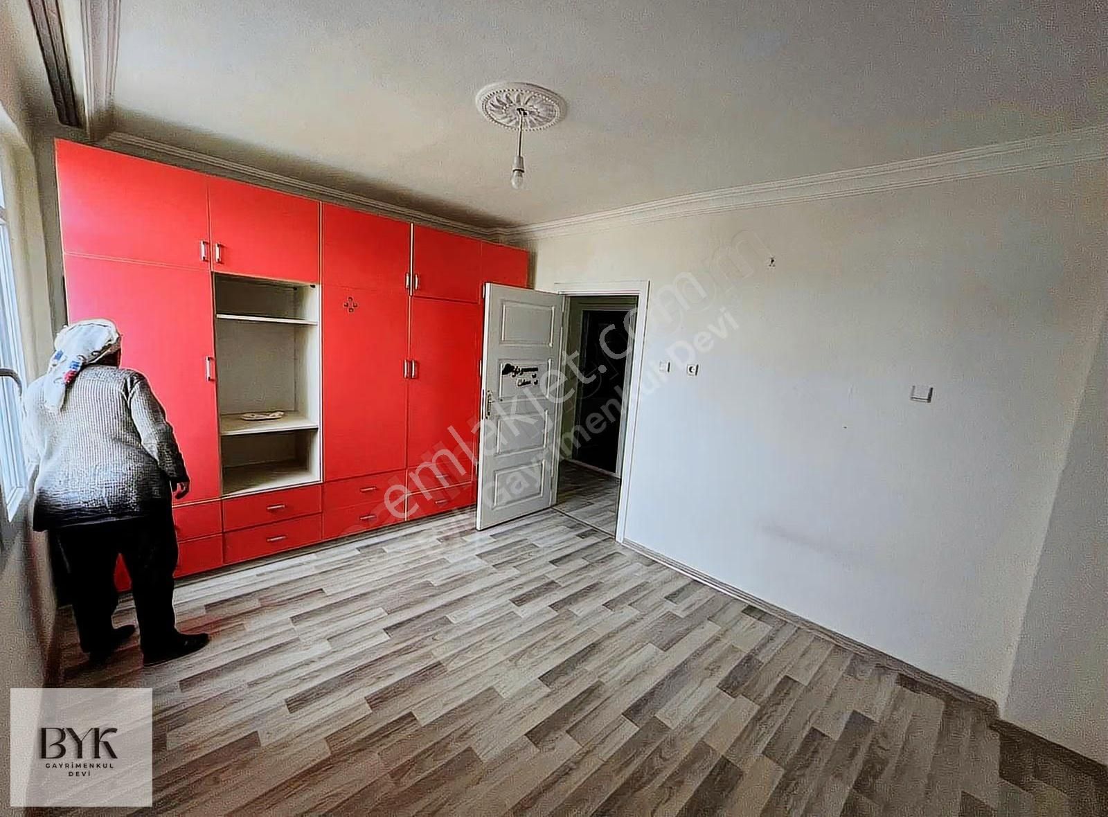 Atik Mahallesinde 3+1 Geniş Satılık Daire - Görsel 25