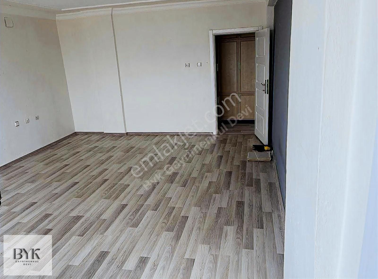 Atik Mahallesinde 3+1 Geniş Satılık Daire - Görsel 20