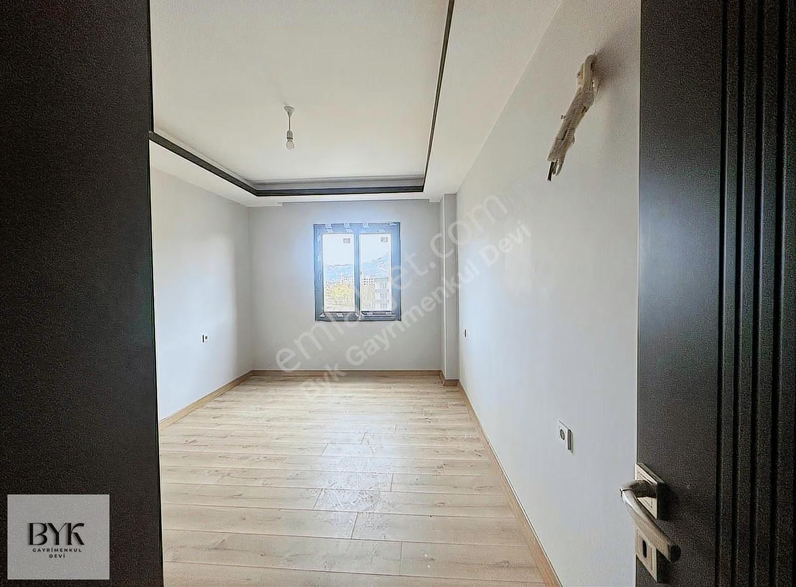 Byk' Den Lüks 1+1 / Orta Kat / Yeşilovacık - Görsel 9