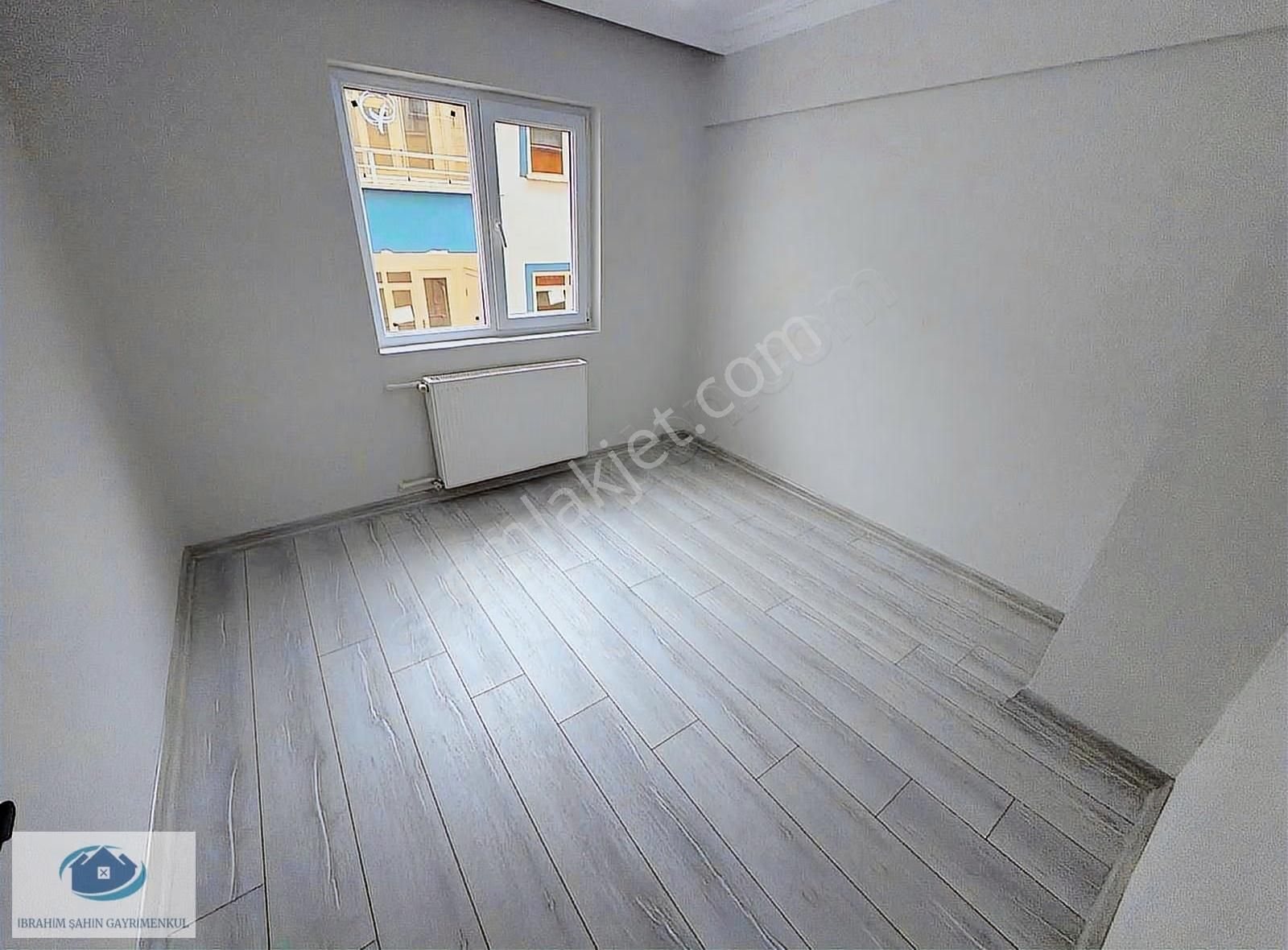 Ankara Etimesgut Elvan Mah Satılık Ara Kat 3+1 Daire Full Yapılı - Görsel 18