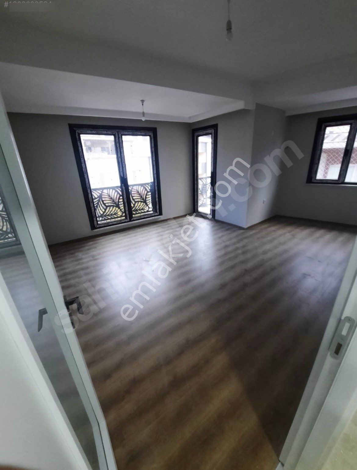 Ümraniyede Emsalsiz Oturuma Hazır 6+2 Dublex Daire - Görsel 20