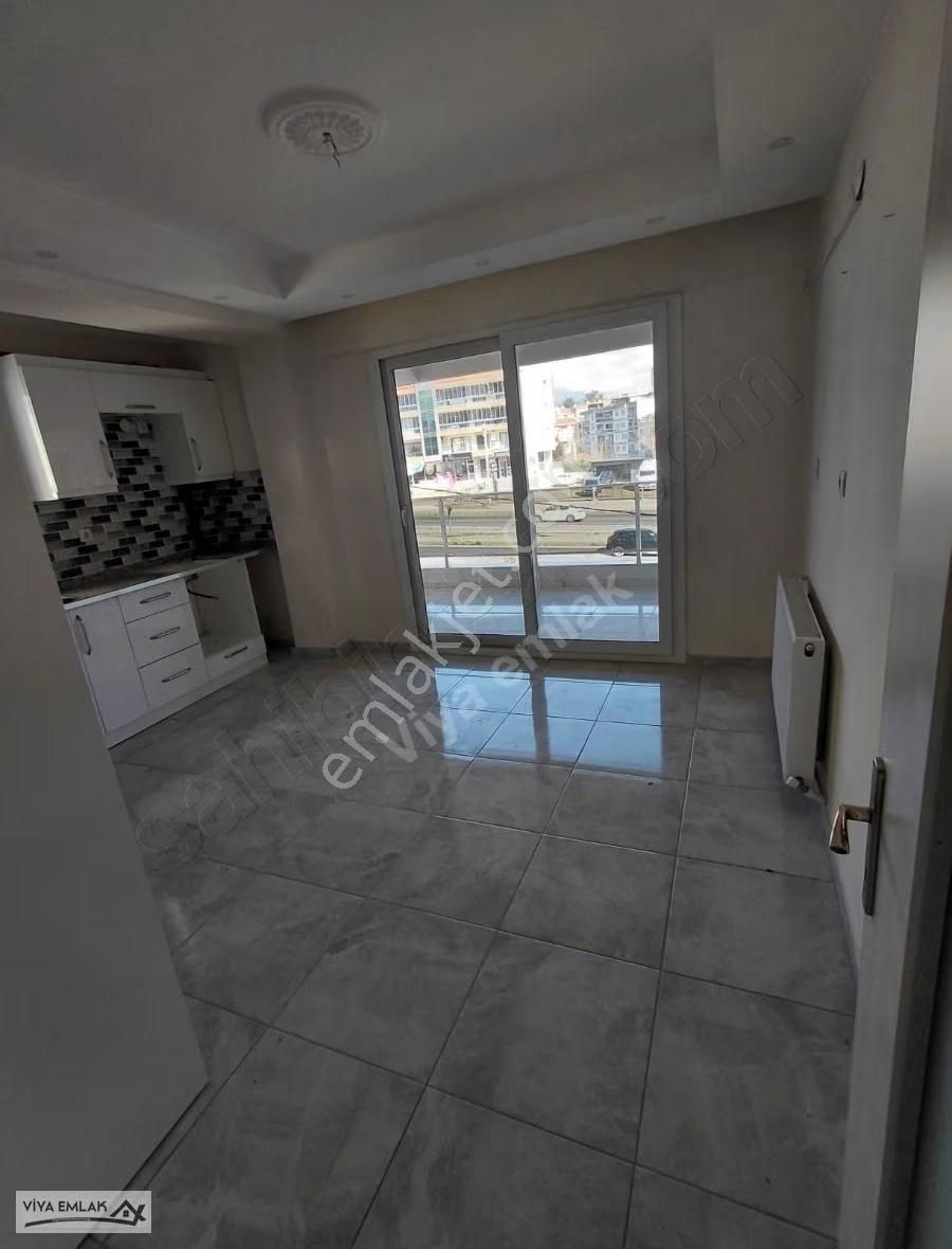 Ayrancılar Viya Emlaktan Kiralık 2+1 Doğalgzlı Geniş Ferah Daire - Görsel 33