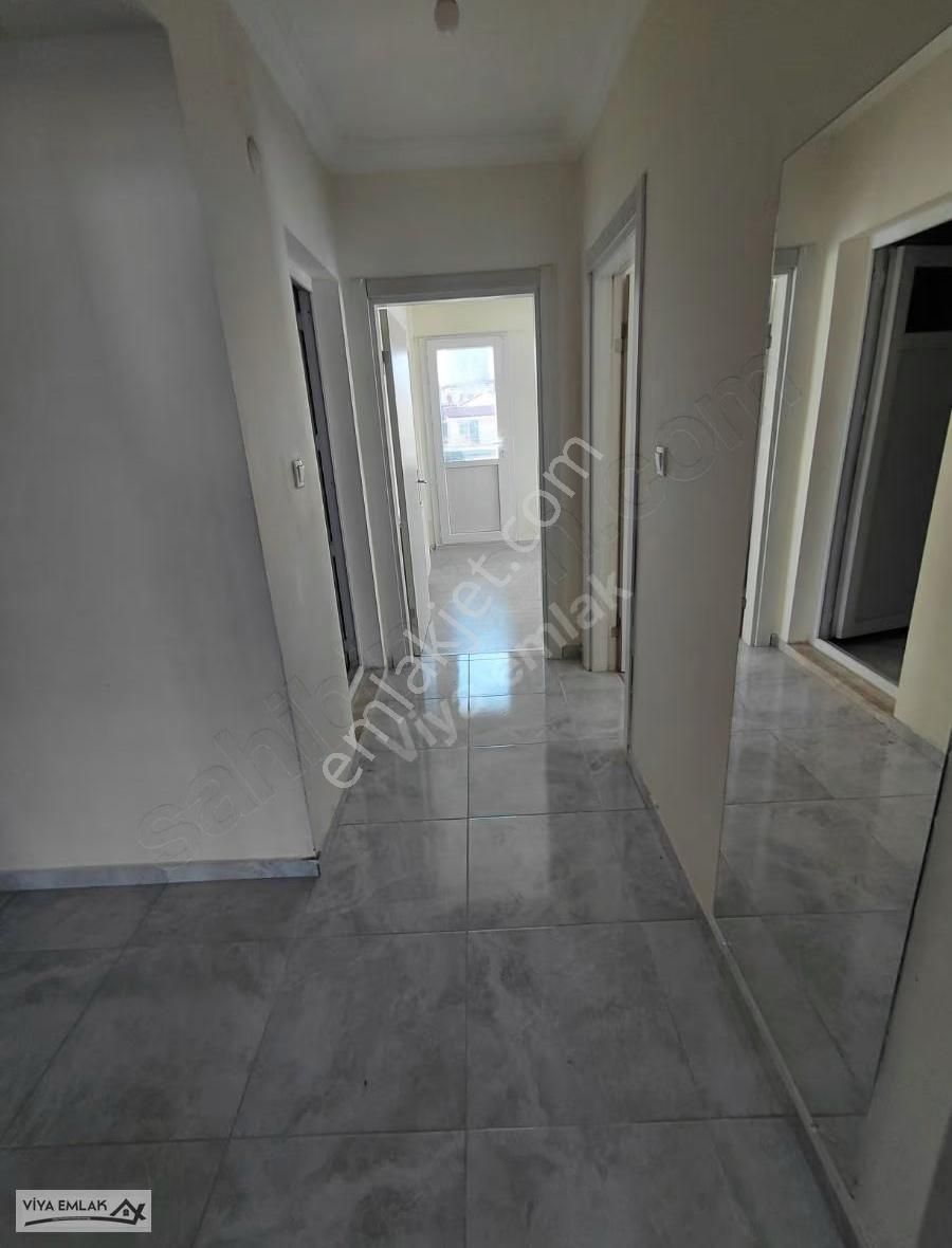 Ayrancılar Viya Emlaktan Kiralık 2+1 Doğalgzlı Geniş Ferah Daire - Görsel 11