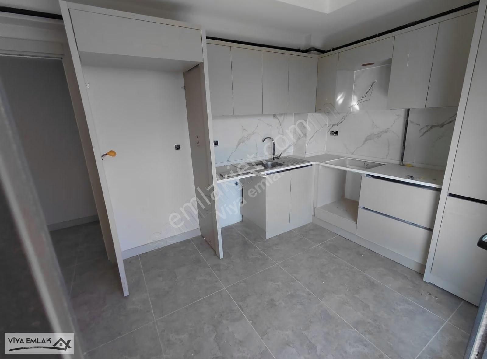 Ayrancılar İnönü Mah Satılık 2+1 Havuzlu Sitede Ön Cephede Sıfır - Görsel 34