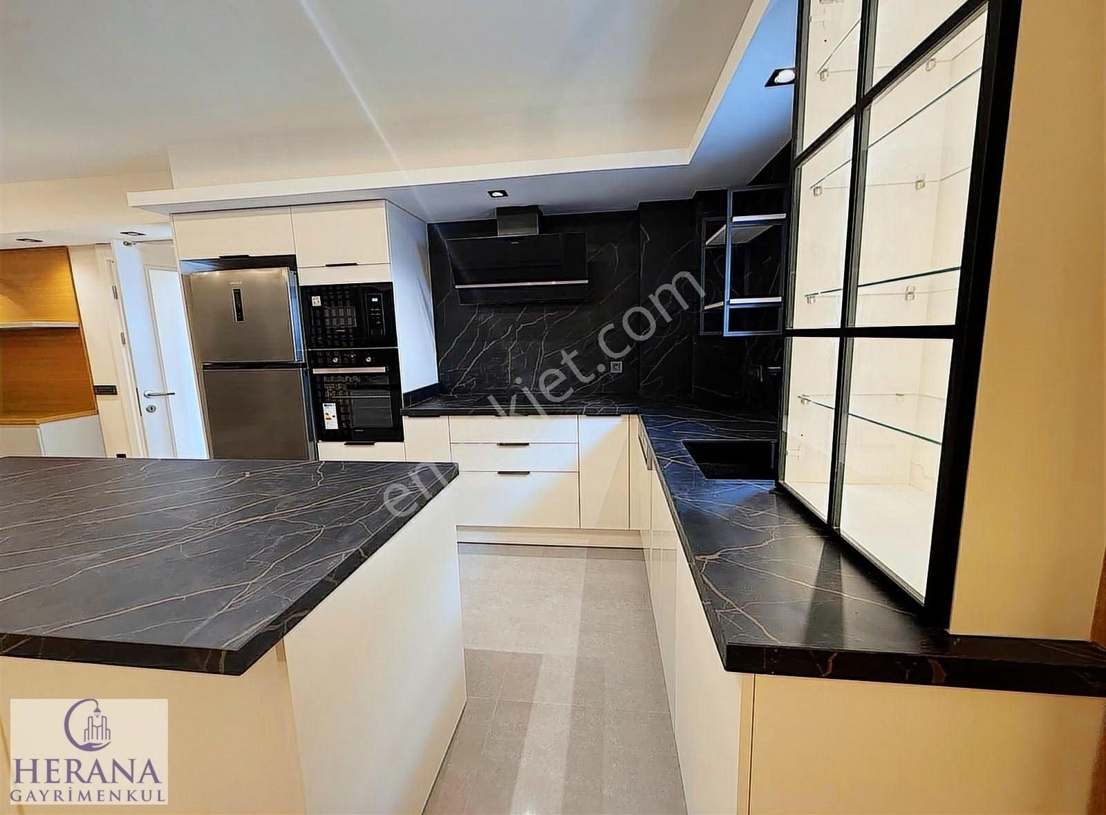 Foça' Da Ultra Lüks Ve Geniş, Ferah Müstakil Villar - Görsel 21