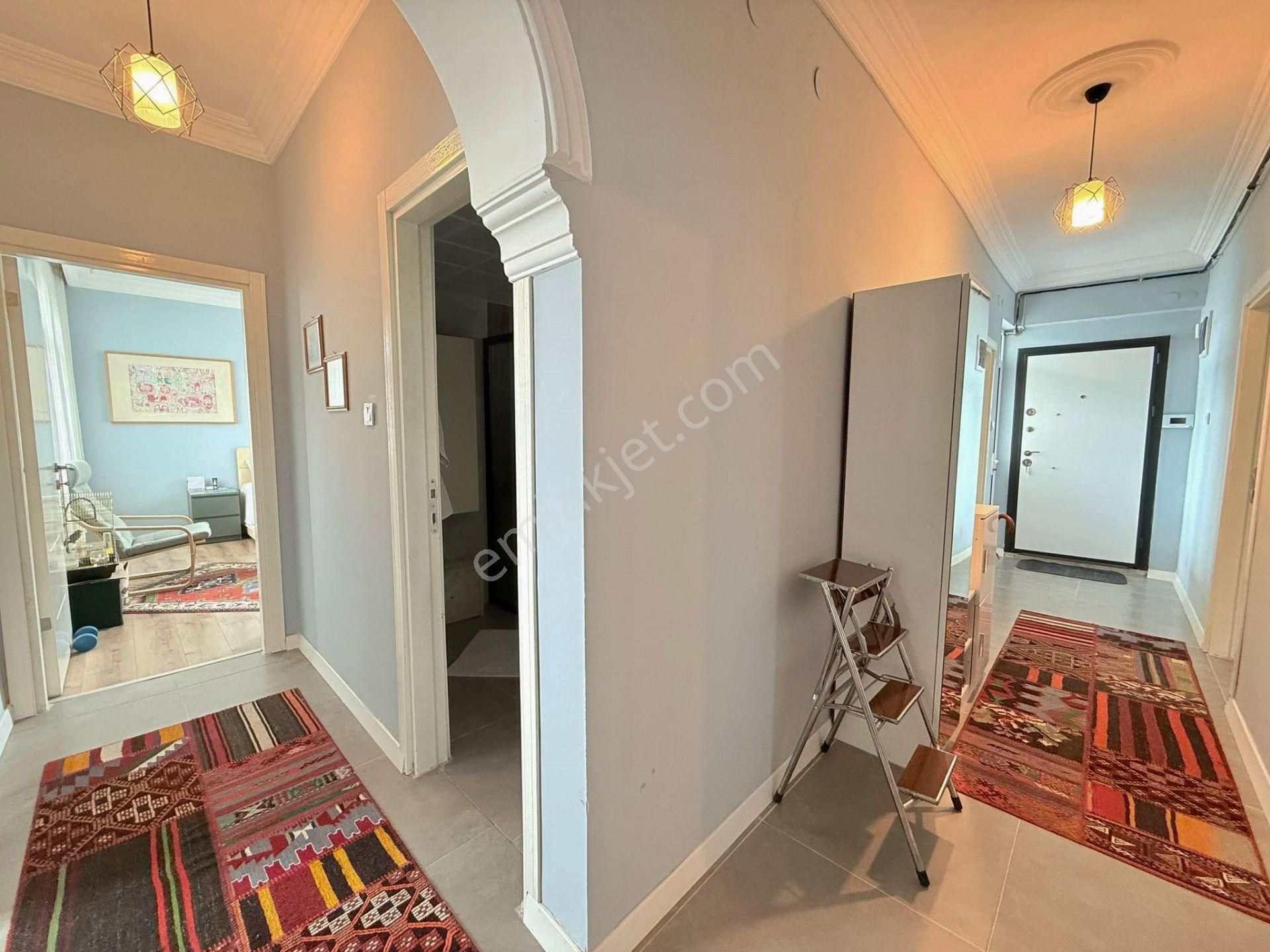 Güzeloba'da Rauf Denktaş Yakını 3+1 Doğalgazlı Lüx Daire - Görsel 3