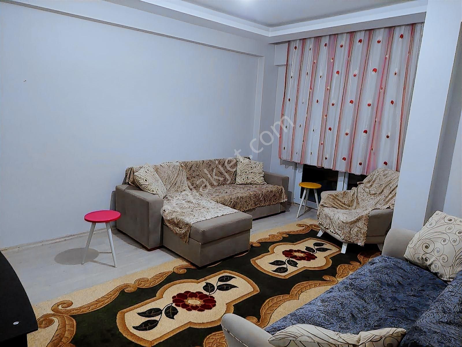 Veysel Karani Caddesinde Askeri Üs Fabrika Servis Yolunda Daire - Görsel 19