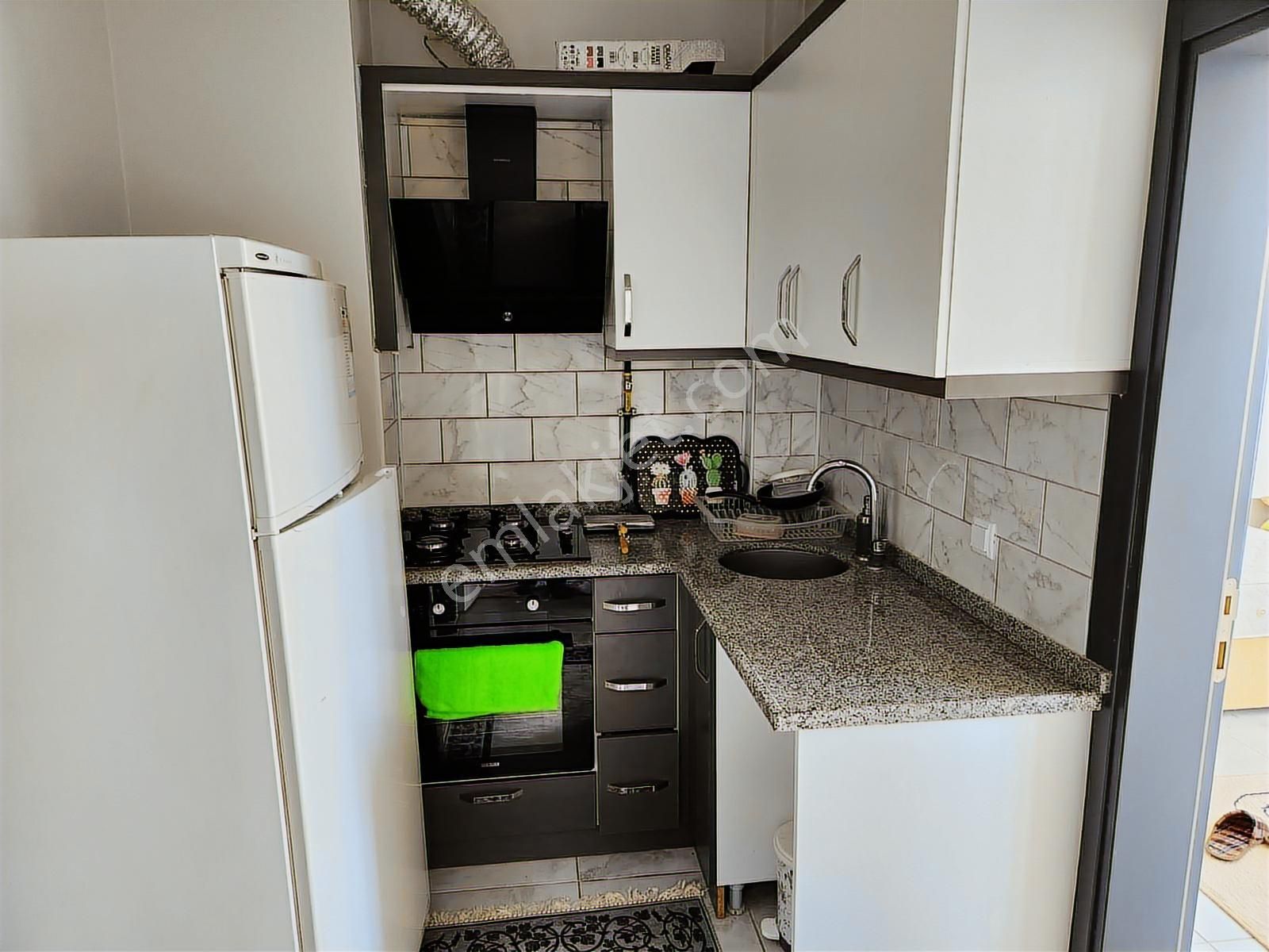 Veysel Karani Caddesinde Askeri Üs Fabrika Servis Yolunda Daire - Görsel 15