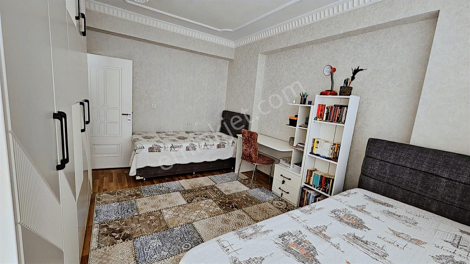 Kaplan City Civarında Acil Satılık 3+1 Daire - Görsel 13