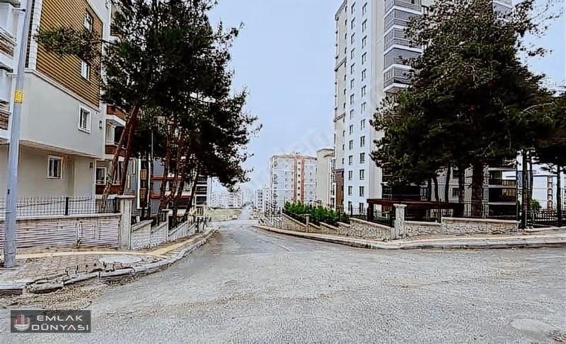 Emlak Dünyası Nişantaşı Cad Yakın Konumlu Satılık 1+1 Daire !!! - Görsel 12
