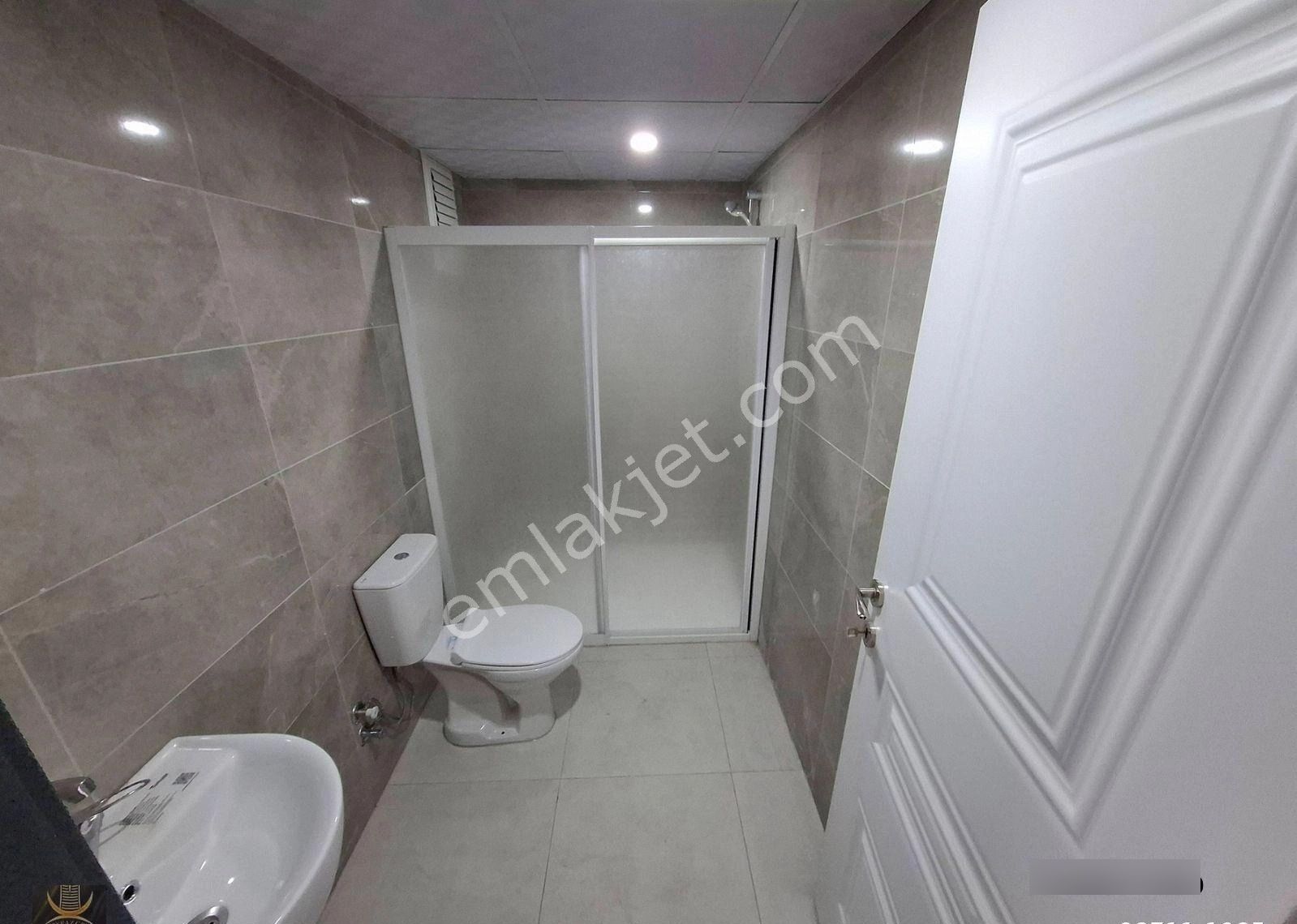 Poyraz Emlaktan 71 Evler Mah.şehir Hastanesi Yakını 2+1 100m2 Satılık Daire - Görsel 23