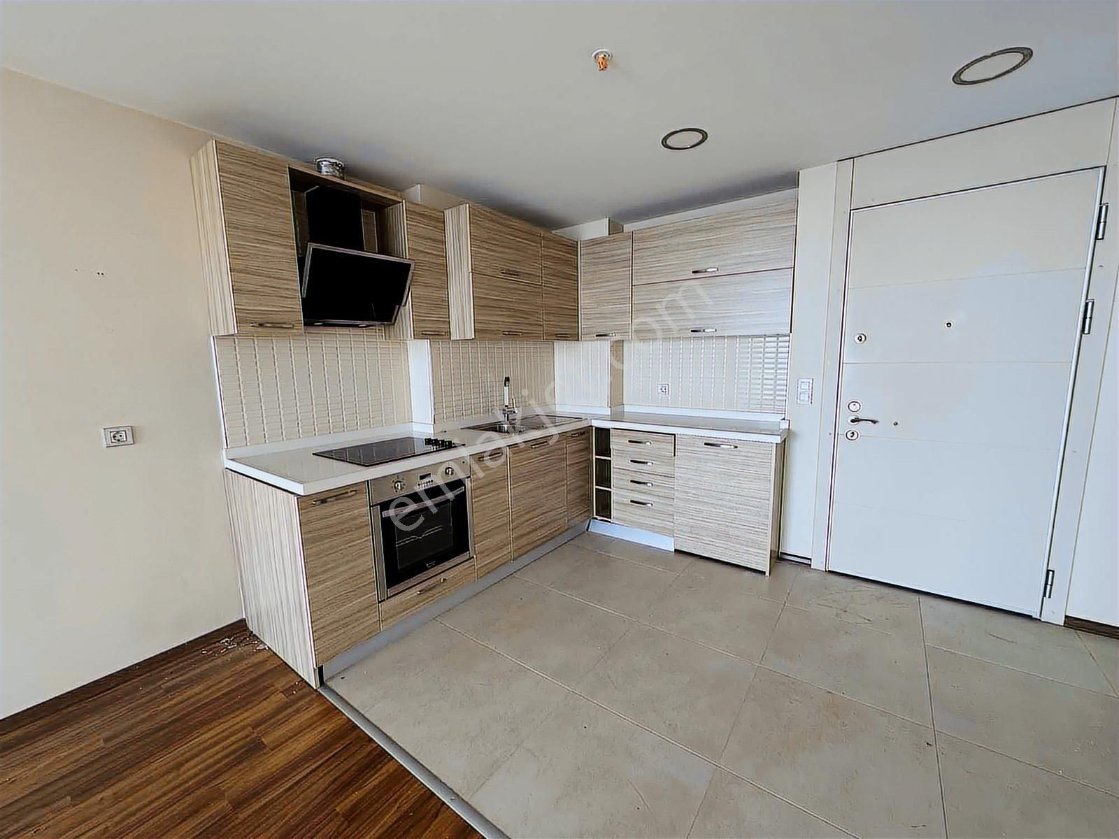 Re/max Duygu Ersöz-ottomare Suites Deniz Manzaralı 1+1 Satılık - Görsel 4
