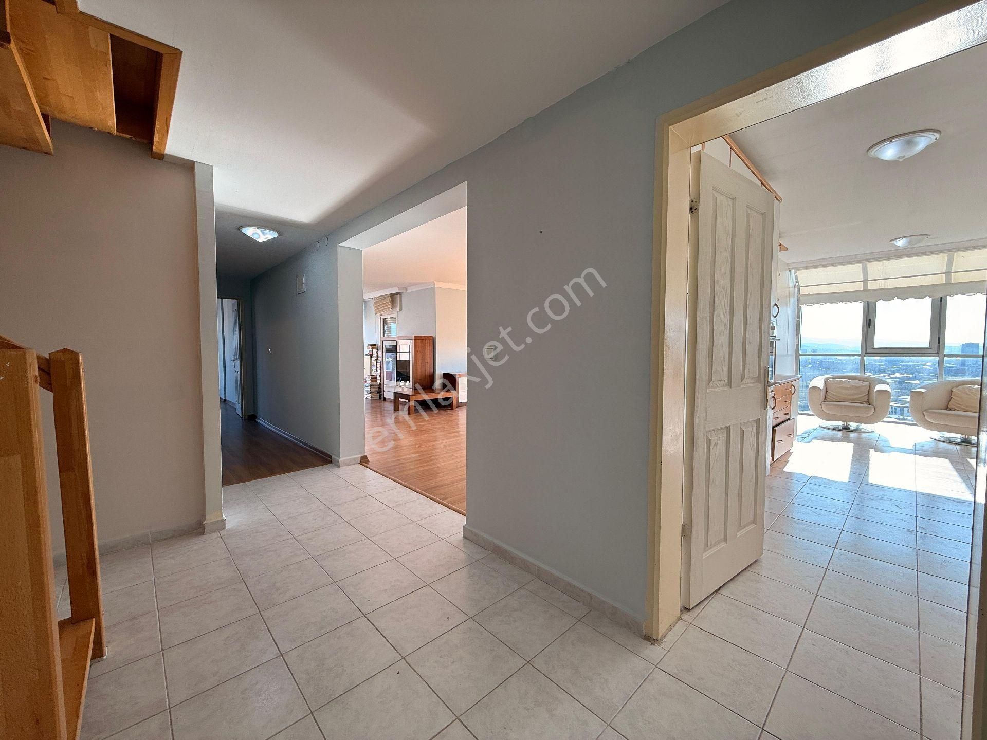 Kaçmaz Emlak Cumhuriyet Mah Yasemin Park Kiralık Manzaralı Otoparklı Dubleks Daire - Görsel 32