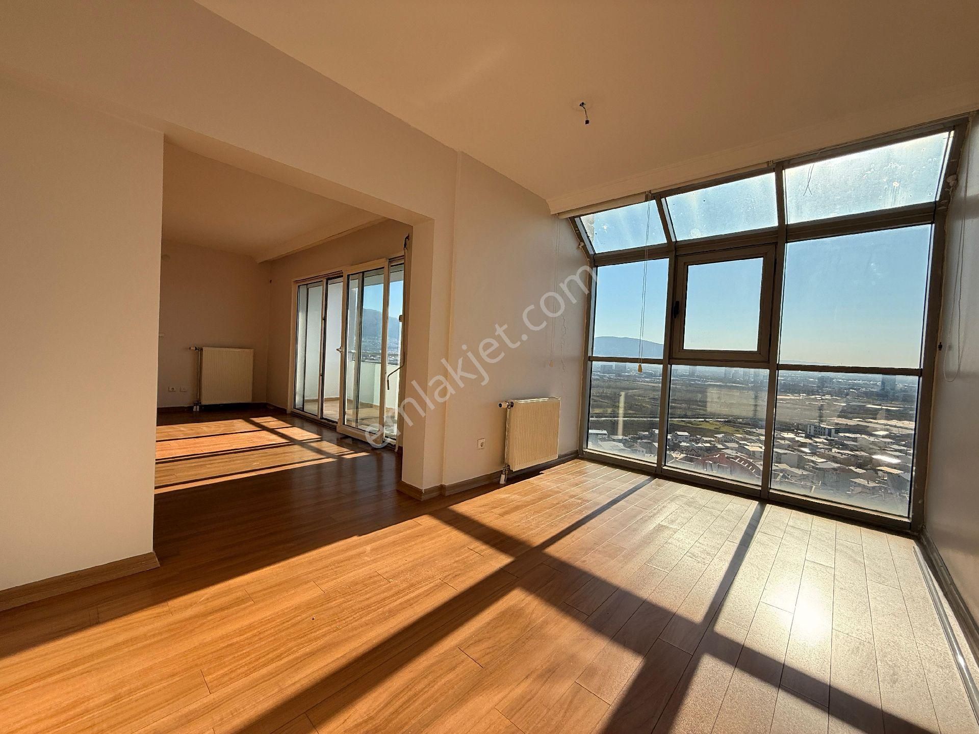 Kaçmaz Emlak Cumhuriyet Mah Yasemin Park Kiralık Manzaralı Otoparklı Dubleks Daire - Görsel 3