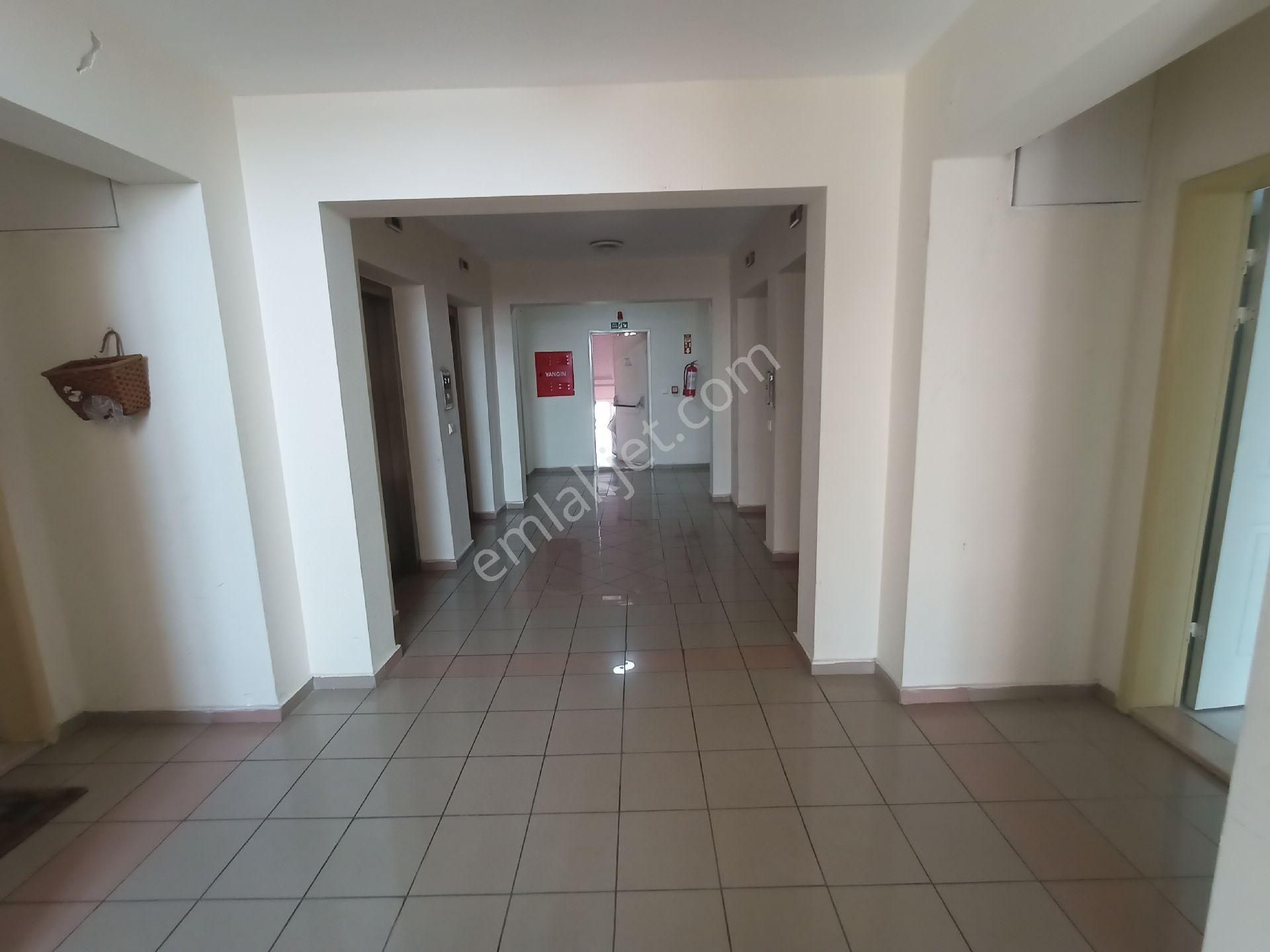 Kaçmaz Emlak Cumhuriyet Mah Yasemin Park Kiralık Manzaralı Otoparklı Dubleks Daire - Görsel 24