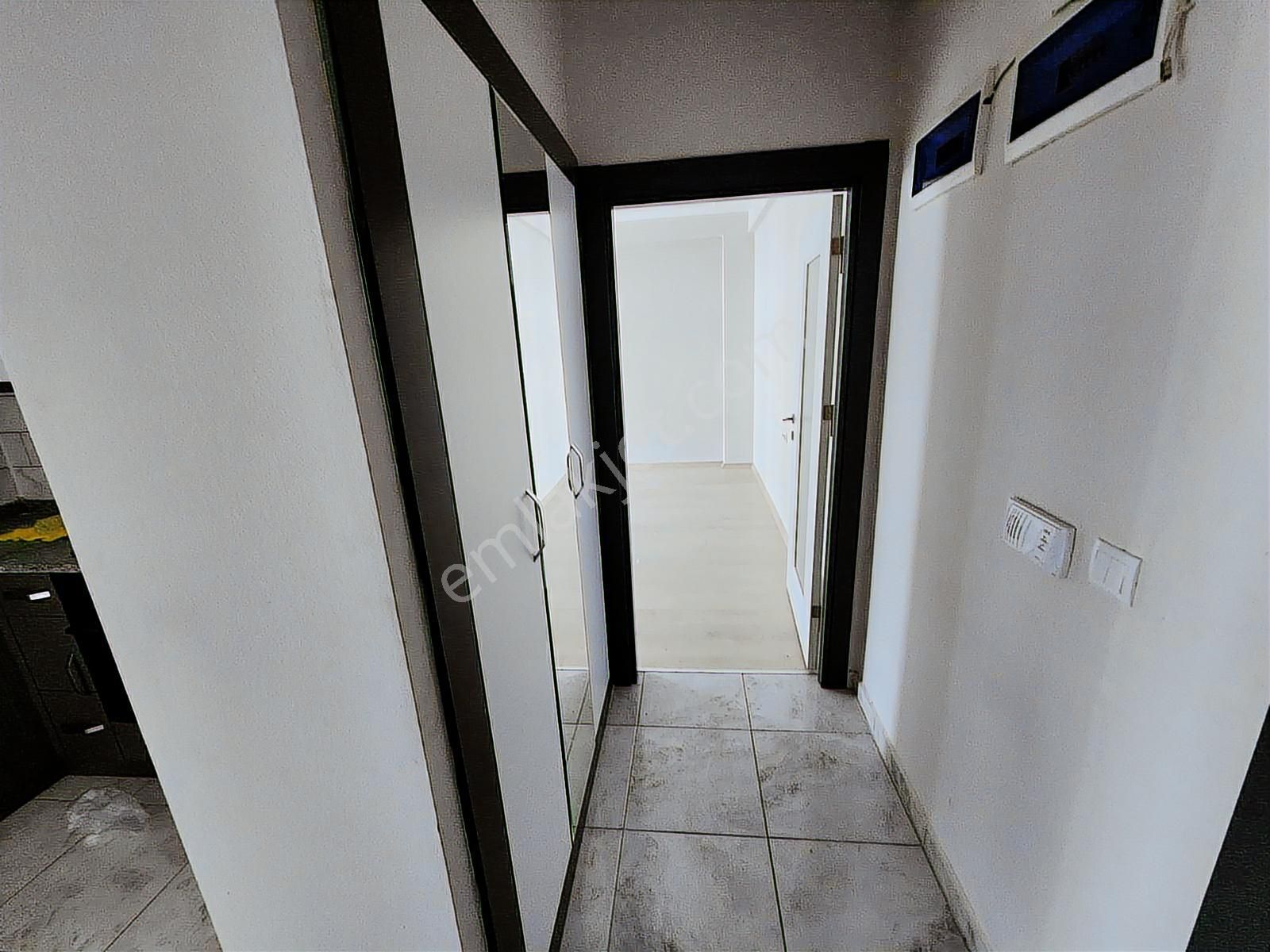 Üniversite Organize Sanayi Askeri Üs Servis Yolunda 2+1 Daire - Görsel 32