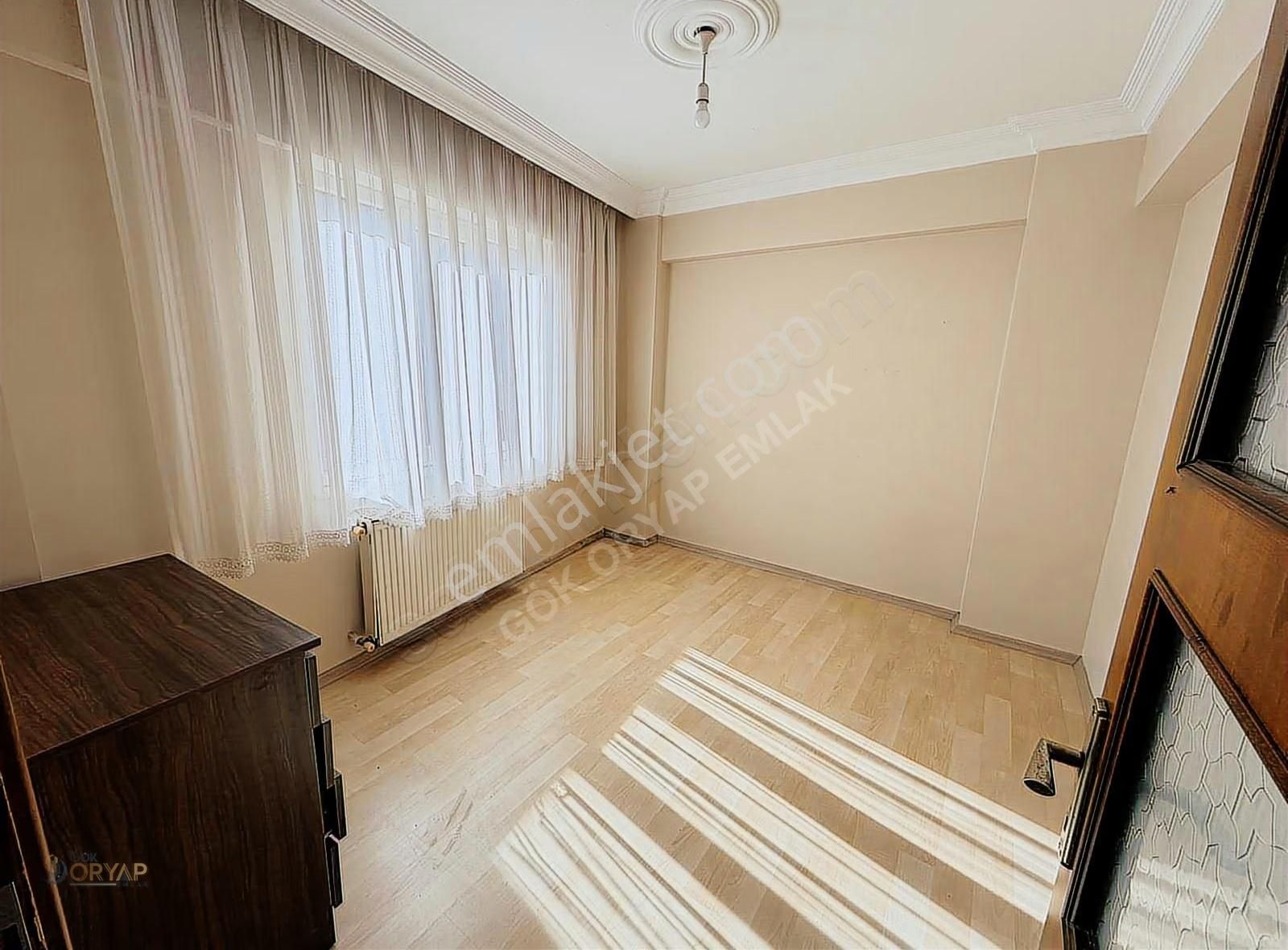 Gök Oryap'tan Kiralık Merkezi Konumda Bakımlı 2+1 3.kat Daire ! - Görsel 12