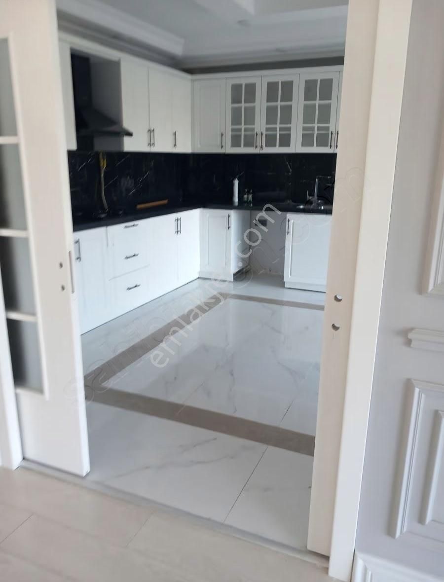 Tepekent İyi Lokasyonda Kiralık Villa - Görsel 17
