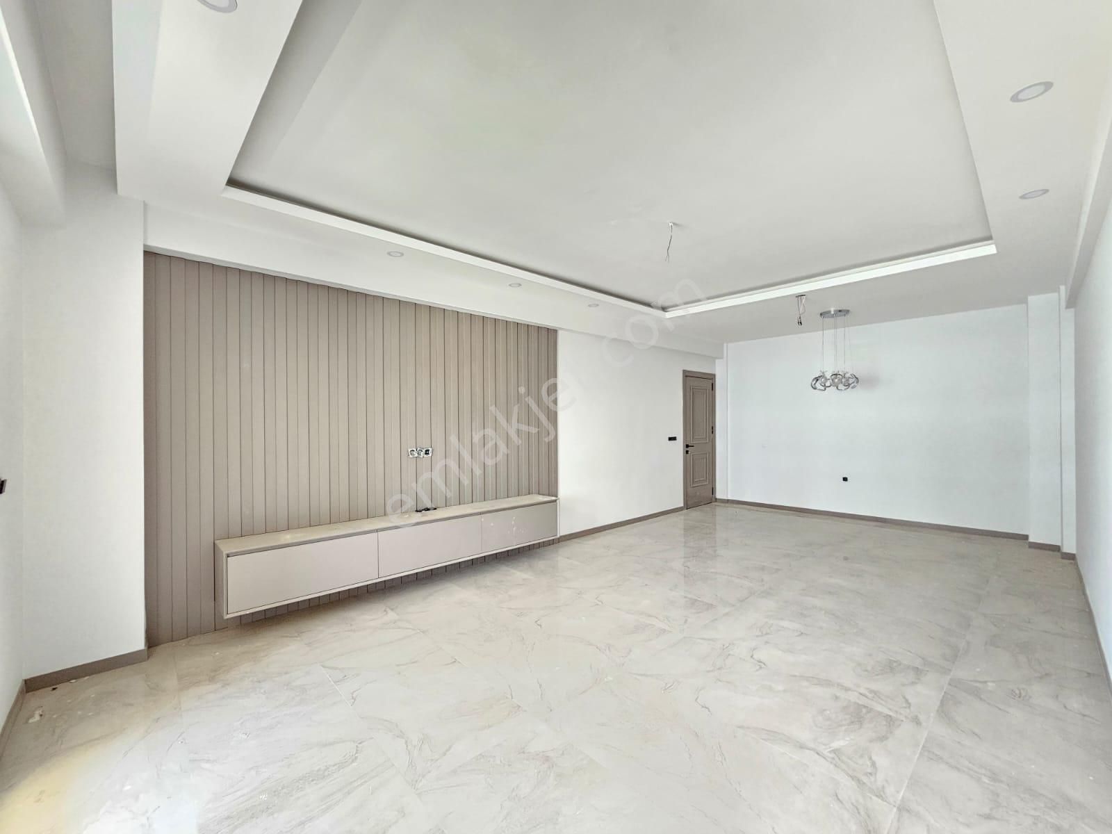 Denizli Karahasanlı Da 3.5+1 Havuzlu Ultra Lüks Site İçerisinde Giyotin Cam Balkonlu Daireler - Görsel 5