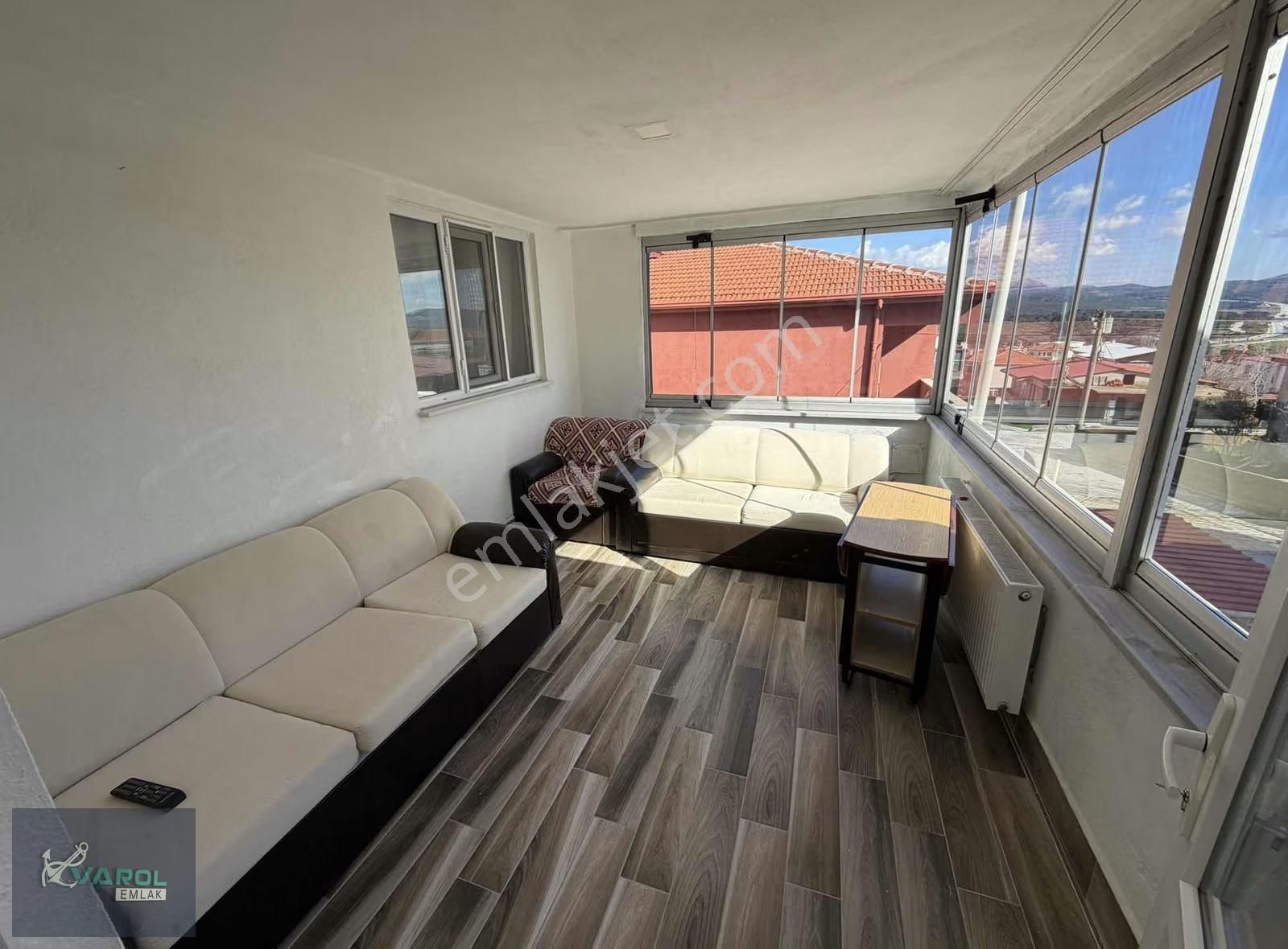 Çamlık Mevki Teras Kafe Yakını Eşyalı Doğalgazlı 2+1 Daire