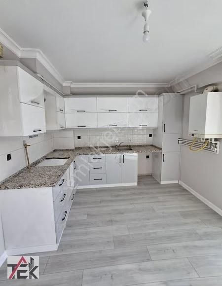 Osmangazi De Müstakil Tadında Geniş 3+1 Daire - Görsel 15