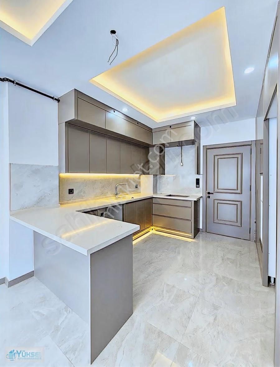 Denizli Karahasanlı Da Havuzlu 3.5+1 Panjurlu Giyotin Cam Balkonlu Satılık Ultra Lüks Daireler - Görsel 3