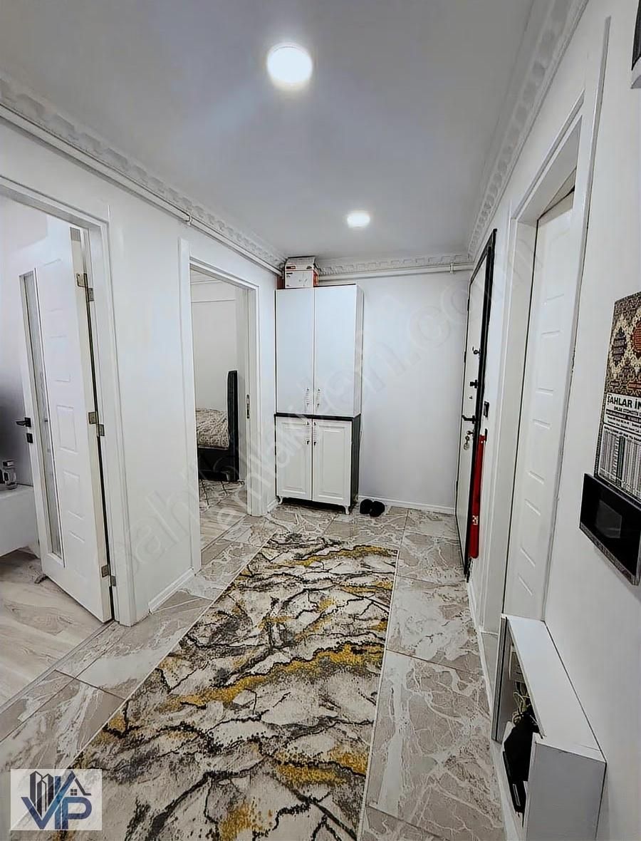 Bafra Vıp Gym.den Mevlana Mah. 2+1, 80m2 Satılık Daire - Görsel 2