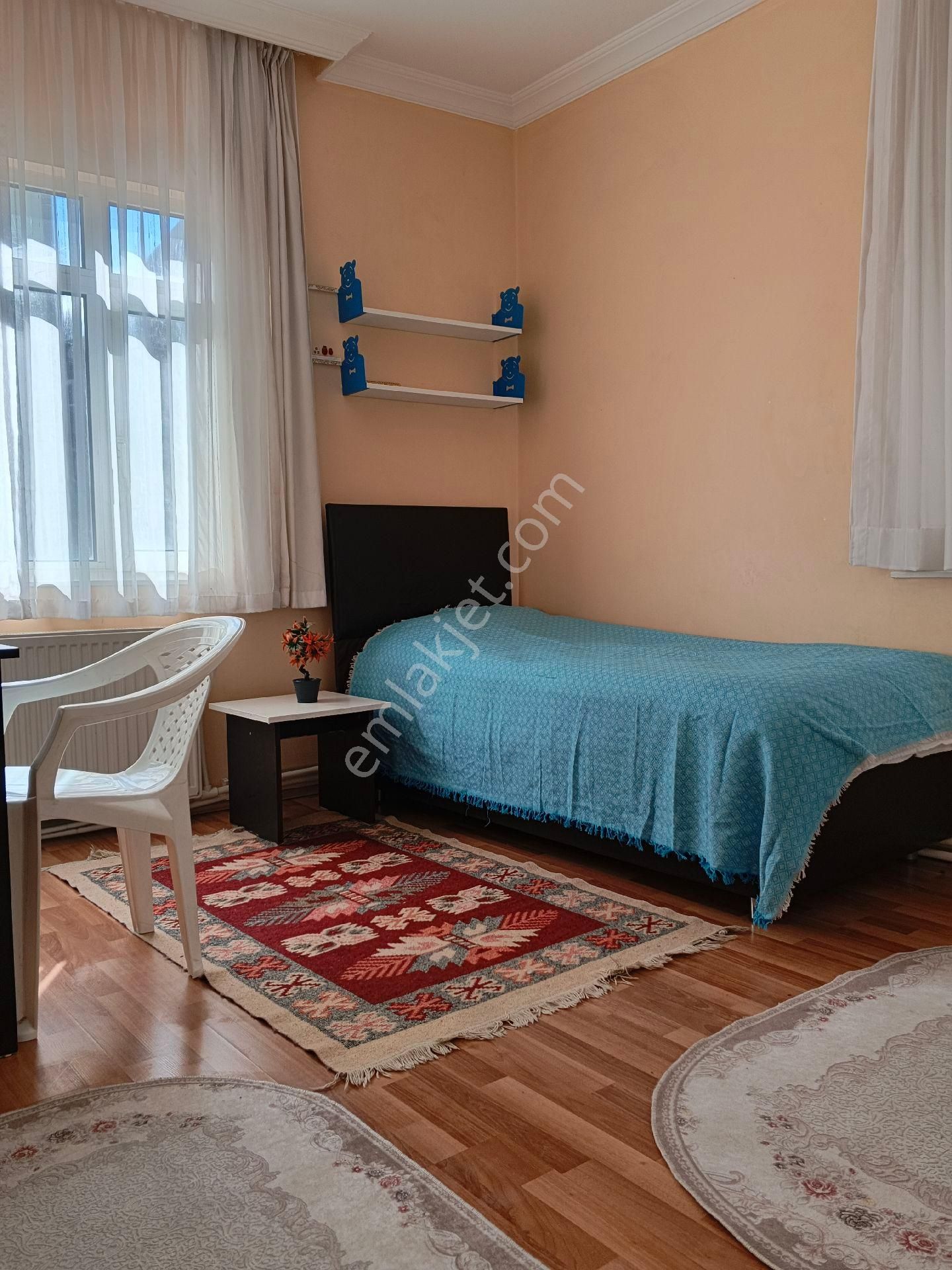 Meşrutiyet Cd. 3+1 Eşyalı Ön Ara Kat Kombili Asansörlü Boş - Görsel 12