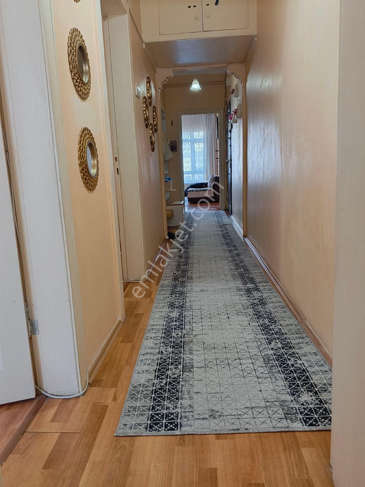 Meşrutiyet Cd. 3+1 Eşyalı Ön Ara Kat Kombili Asansörlü Boş - Görsel 6